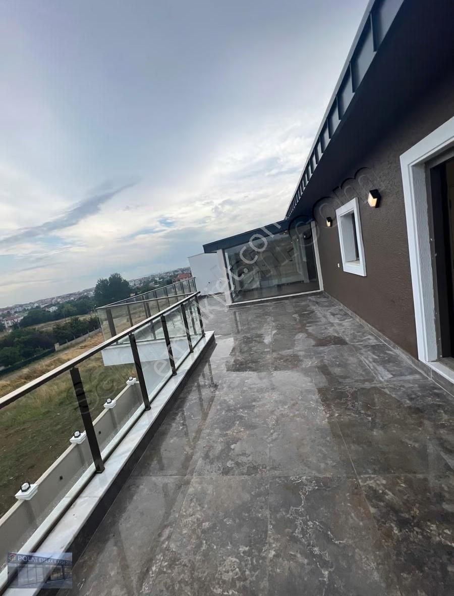 Kumburgazda Satılık Müstakil Havuzlu Deniz Manzaralı Villa - Görsel 9