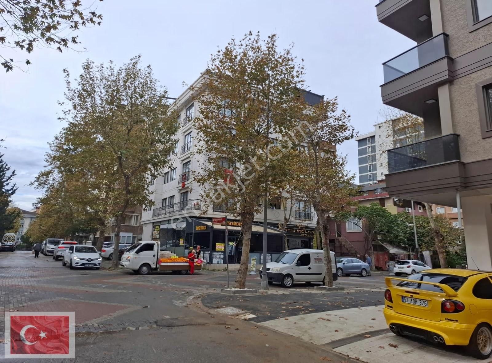 Havacılar'da 3+1 Köşe Binada Cadde Üstü Balkonlu Ara Kat Daire - Görsel 25