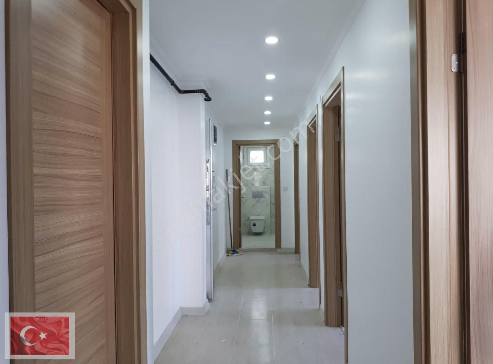 Havacılar'da 3+1 Köşe Binada Cadde Üstü Balkonlu Ara Kat Daire - Görsel 7