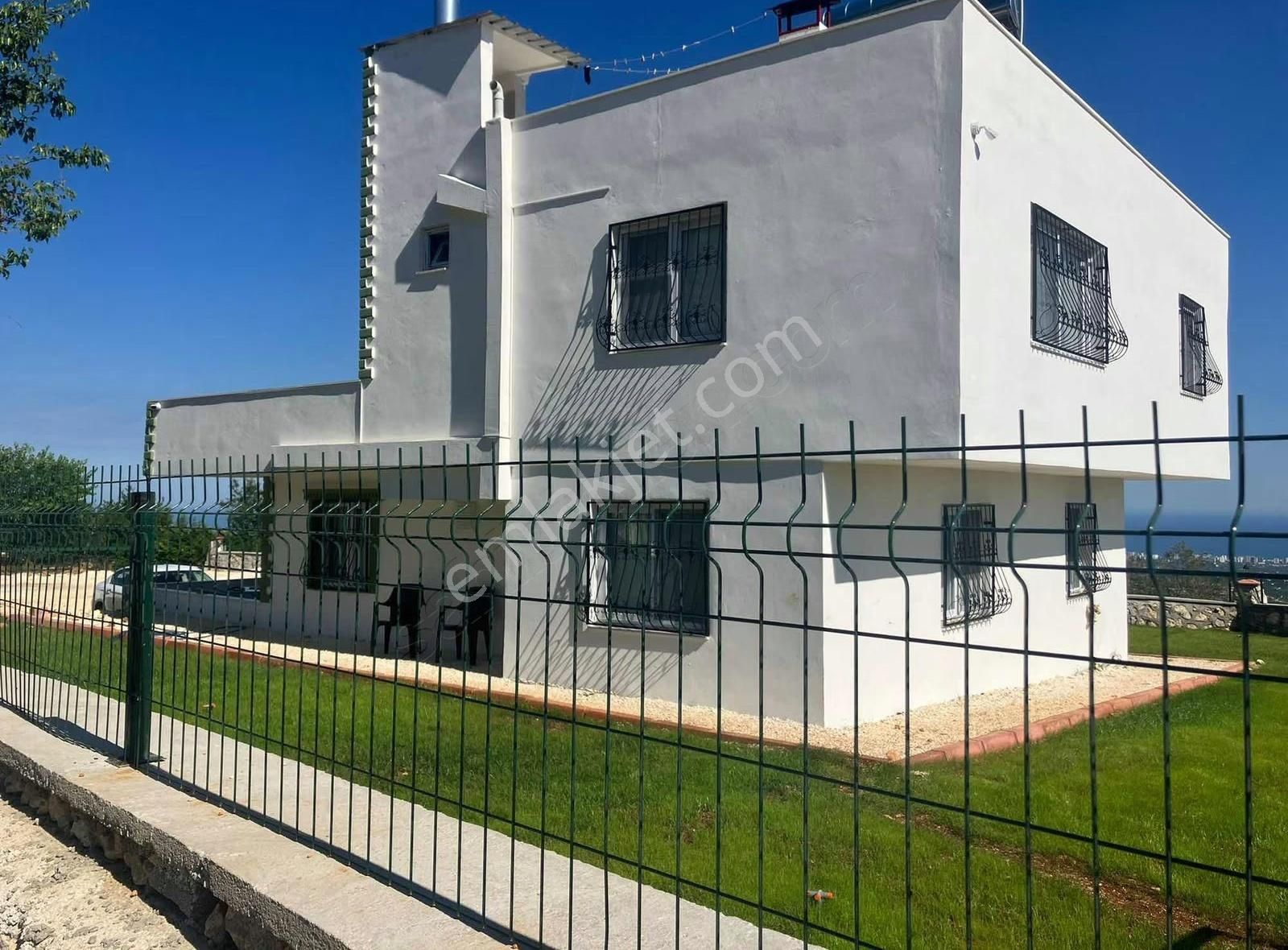 Onur'dan Erdemli İlemin'de Arsa İçerisinde Satılık Villa - Görsel 11