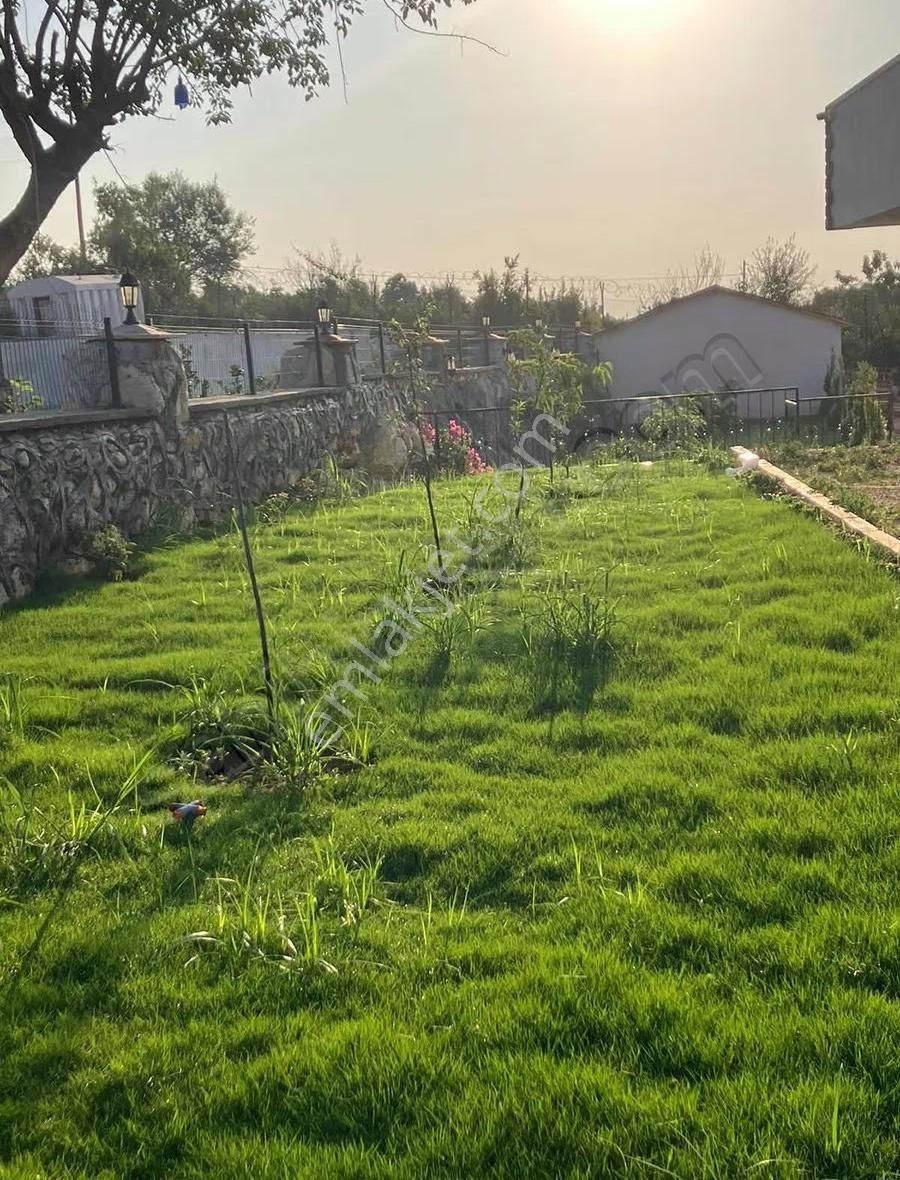 Onur'dan Erdemli İlemin'de Arsa İçerisinde Satılık Villa - Görsel 9