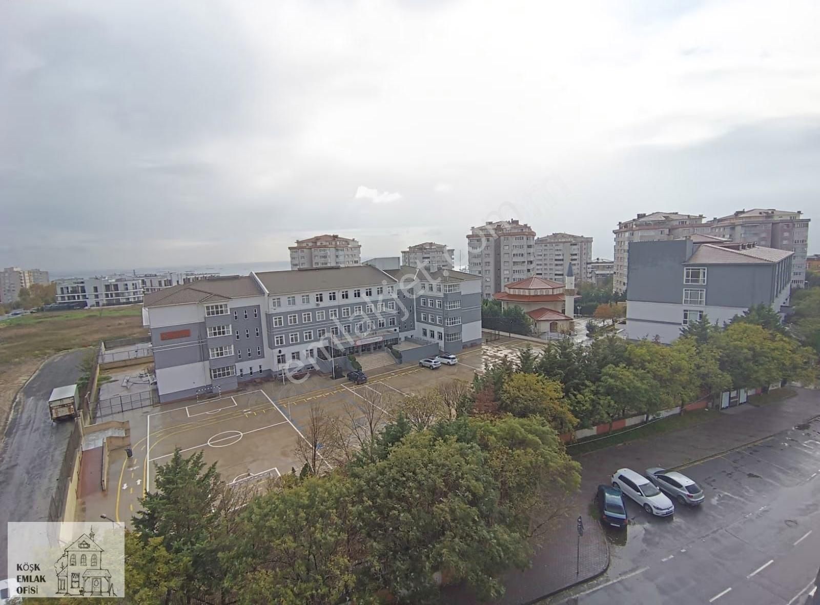 Beylikdüzü Marmara Mahallesi 3+1 Kiralık Daire