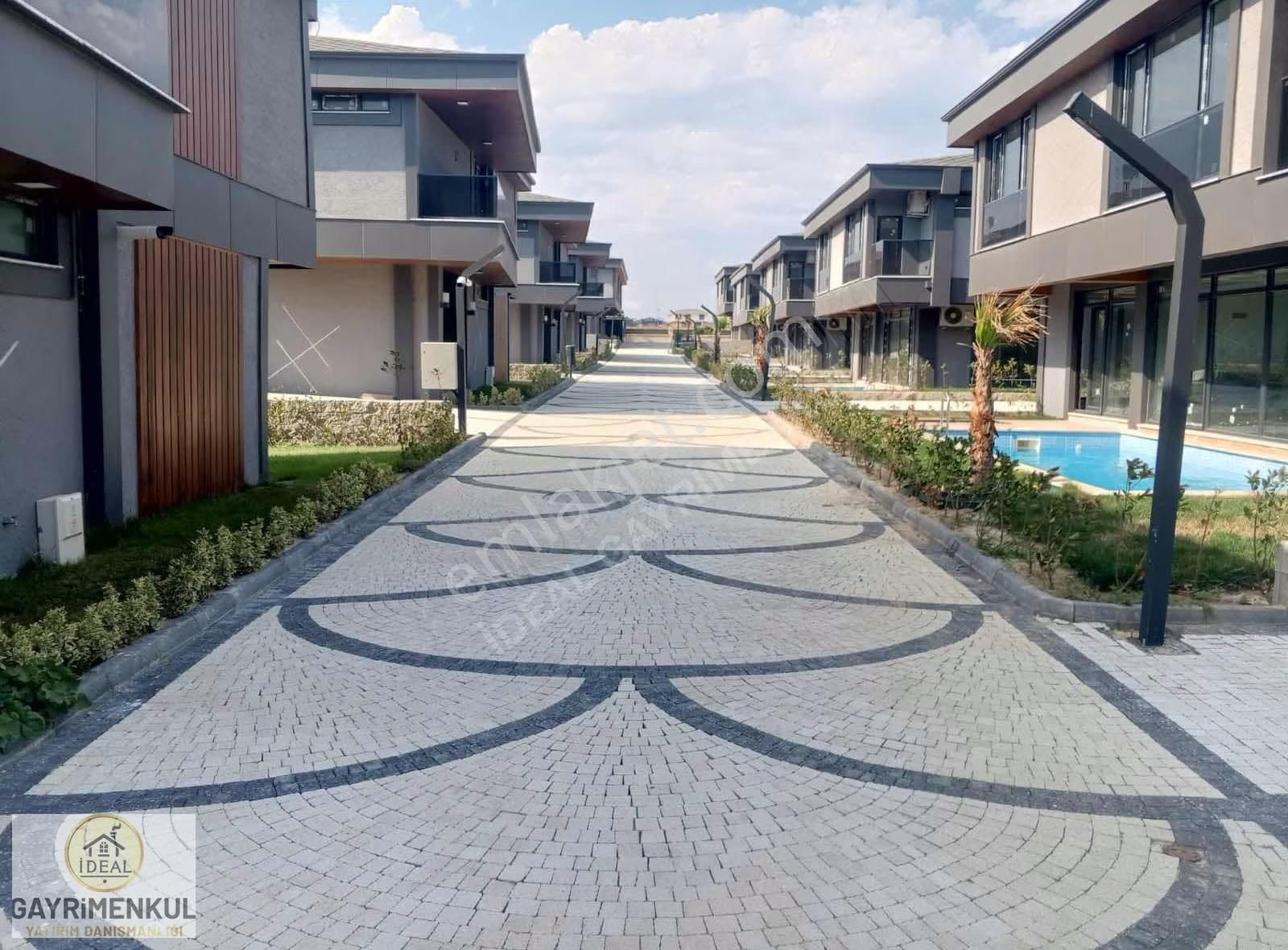 Silivri Selimpşada Satılık 4+1 Villa - Görsel 33