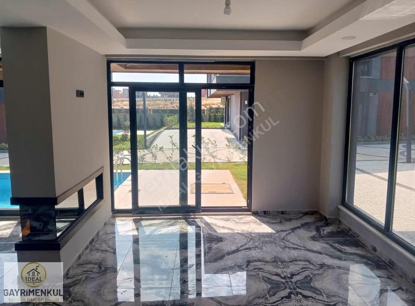 Silivri Selimpşada Satılık 4+1 Villa - Görsel 24