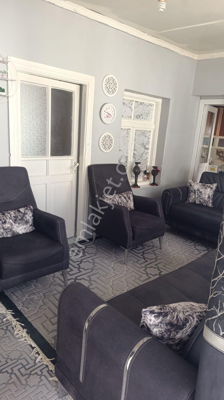 Bergama İnkilap Mah Şehir Merkezinde Satılık 2 Adet Müstakil Ev - Görsel 18