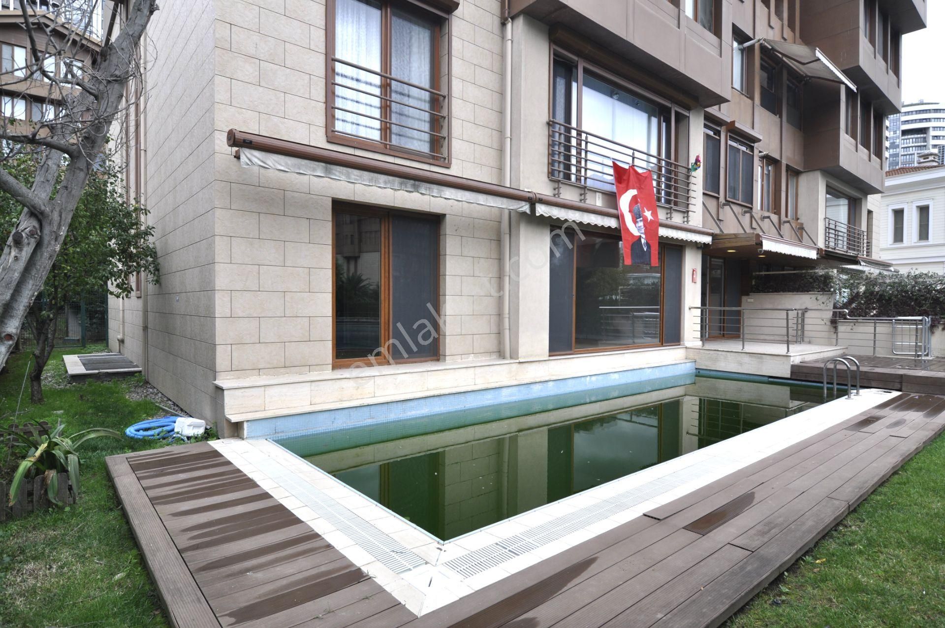 Pyramıd'den Bosphorus City 1.sıra Bahçe-havuzlu 4+1 Yalı Dairesi - Görsel 26