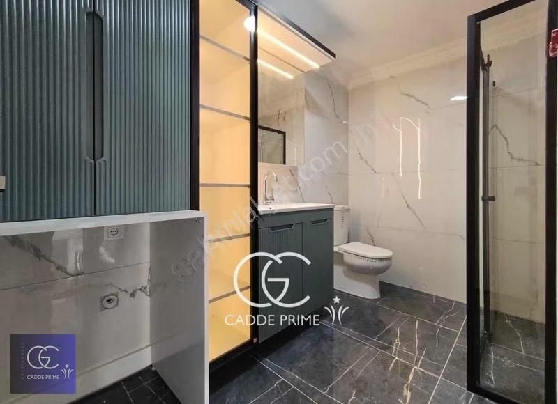 Cadde'den Otoparklı Doğalgazlı Modern Tasarım Ön Cephe Satılık - Görsel 25