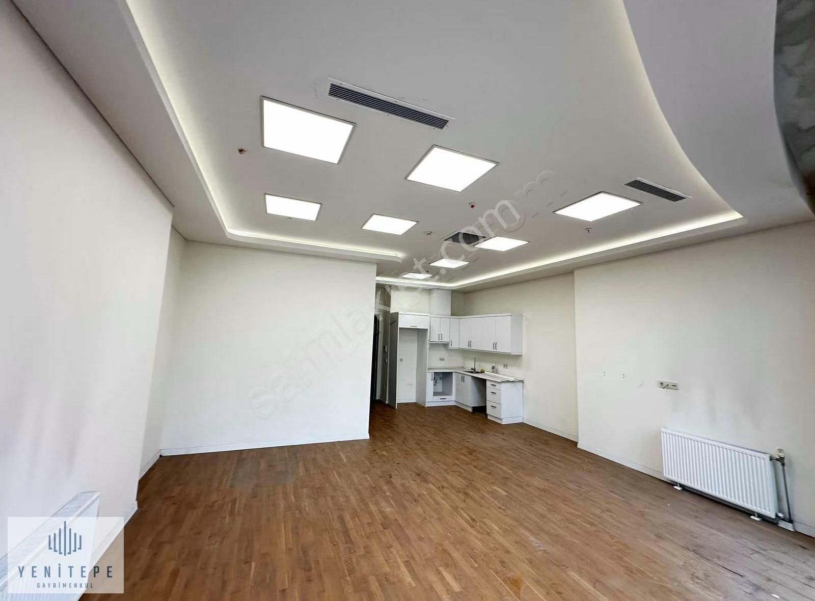 Yenitepe Gayrimenkul'den Geniş Teraslı Ön Kullanımlı Dükkan - Görsel 7