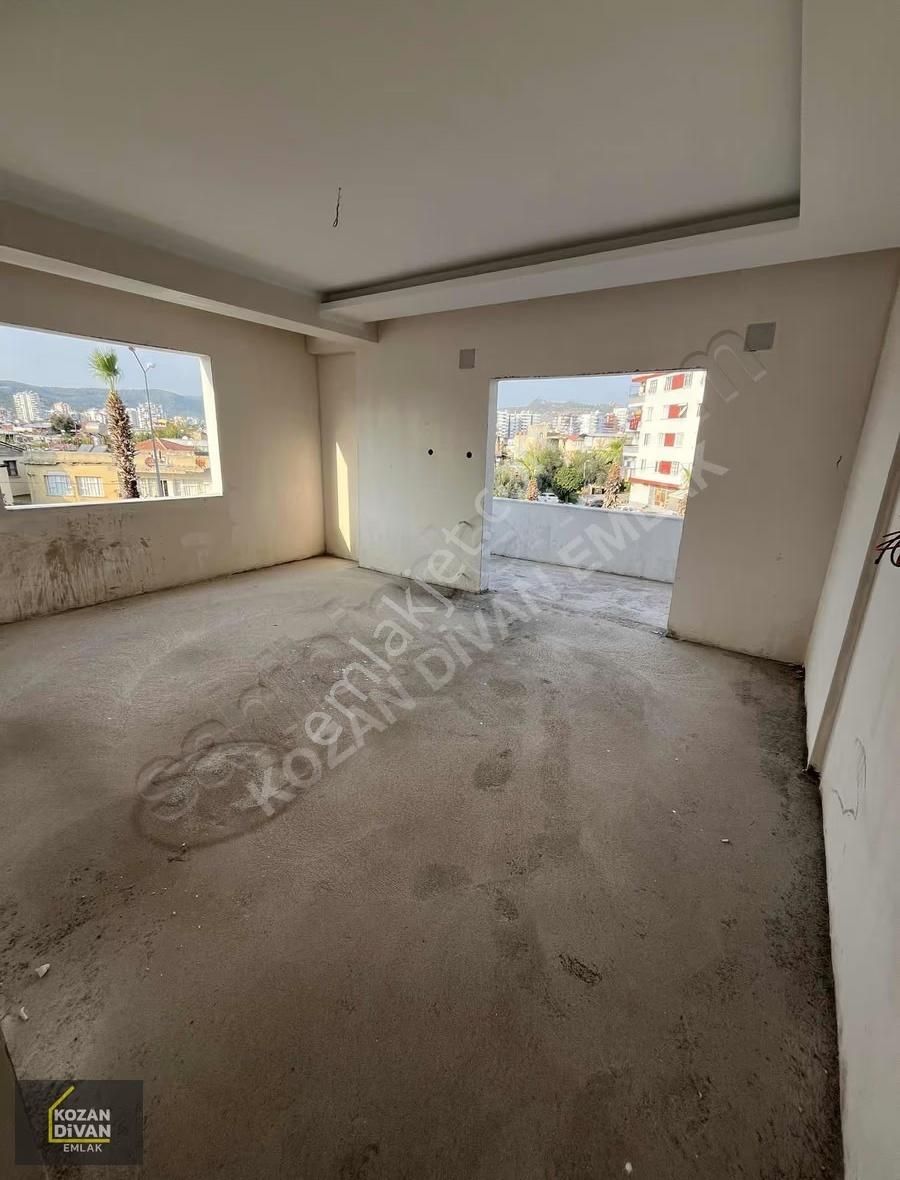Kozan Divan Emlaktan Satılık. 2+1 Daire - Görsel 2