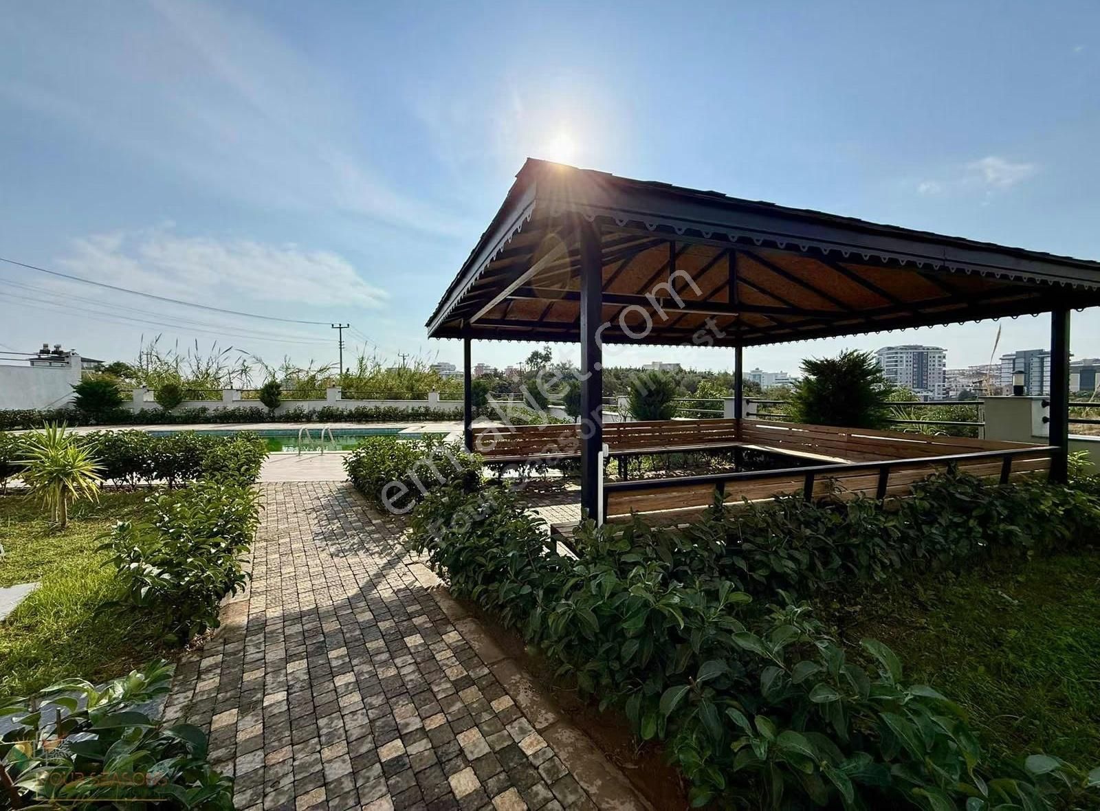 Mahmutlar Ophelia Res.'te 4. Kat 1+1 Manzaralı Aktiviteli - Görsel 15