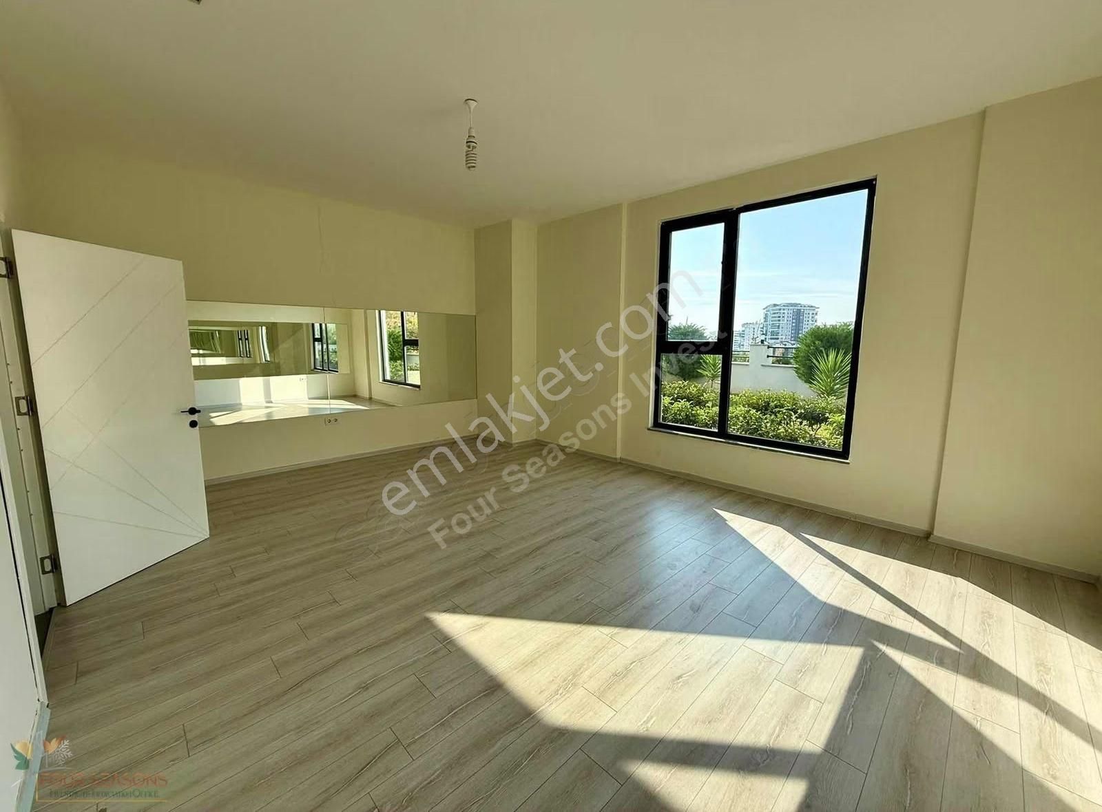 Mahmutlar Ophelia Res.'te 4. Kat 1+1 Manzaralı Aktiviteli - Görsel 13