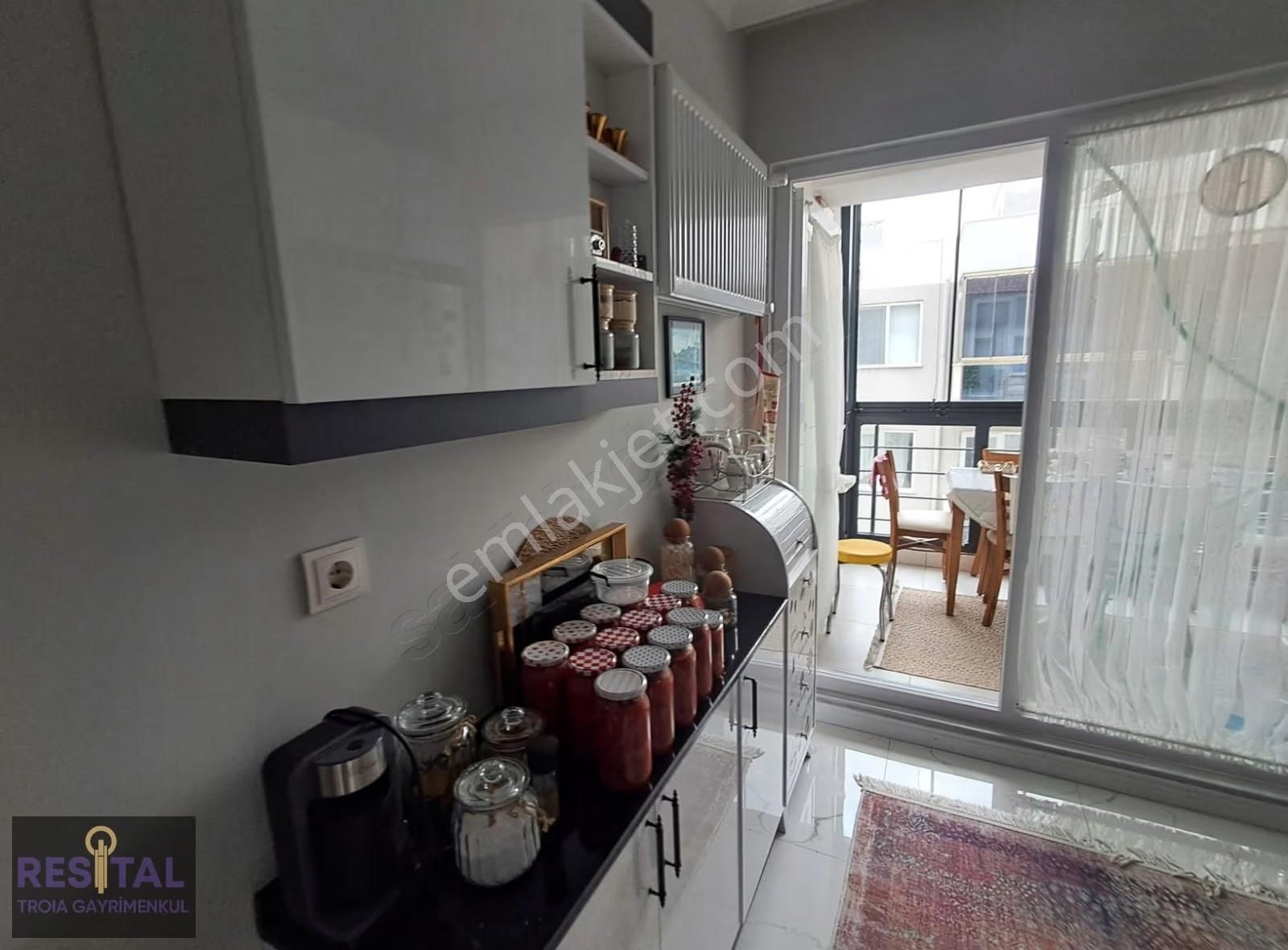 Tekzen Semtinde Satılık Luks 2+1 Kapalı Mutfak Daire! - Görsel 14