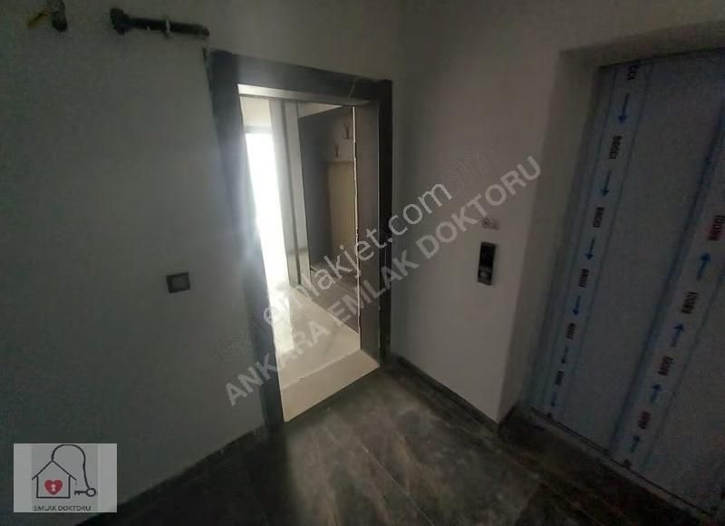 Selçuklu Da 2.kat Sıfır Full Yapılı 2+1 - Görsel 32