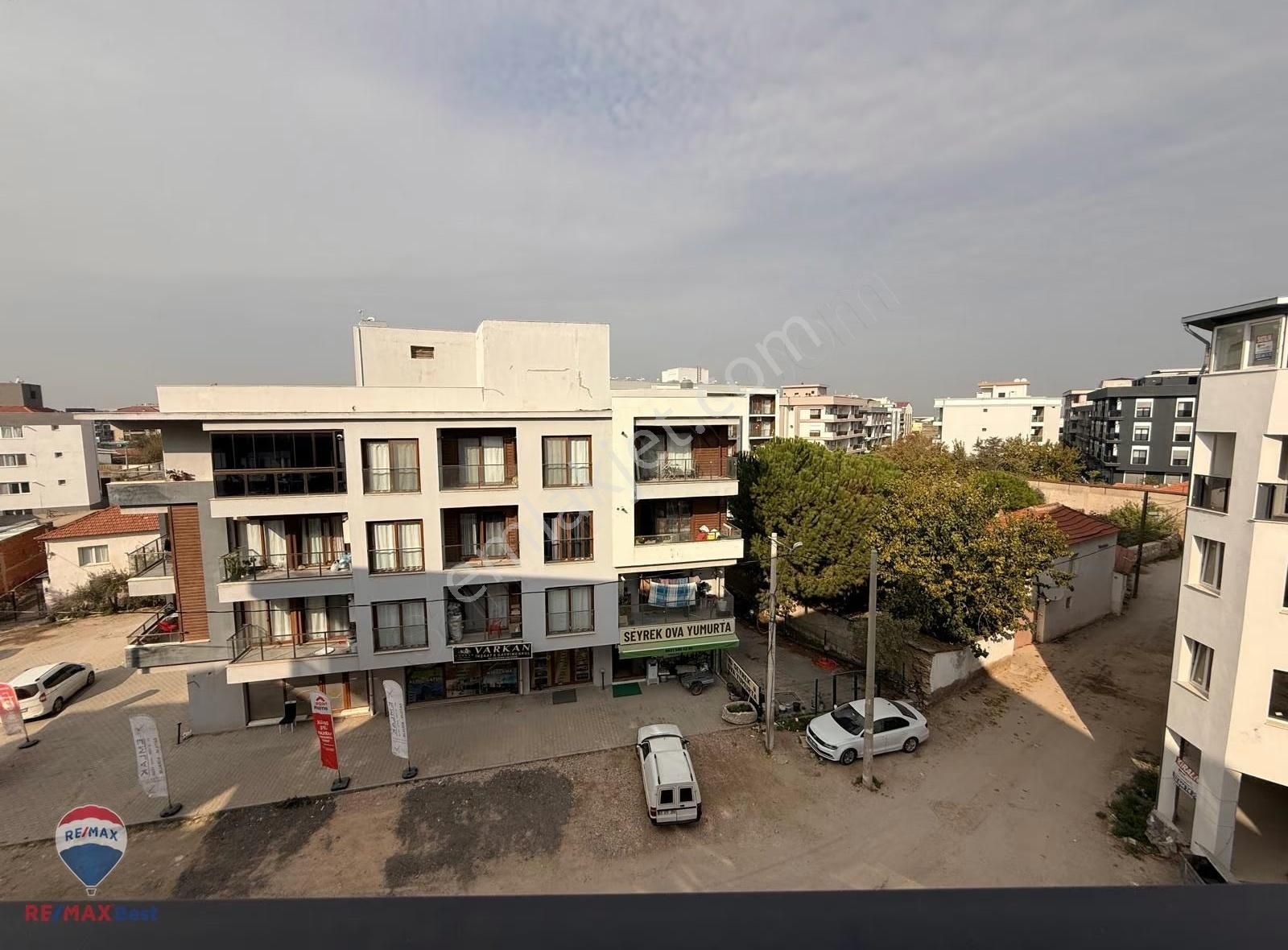 24 Seyrekte Acil Satılık 1+1 Daire - Görsel 9