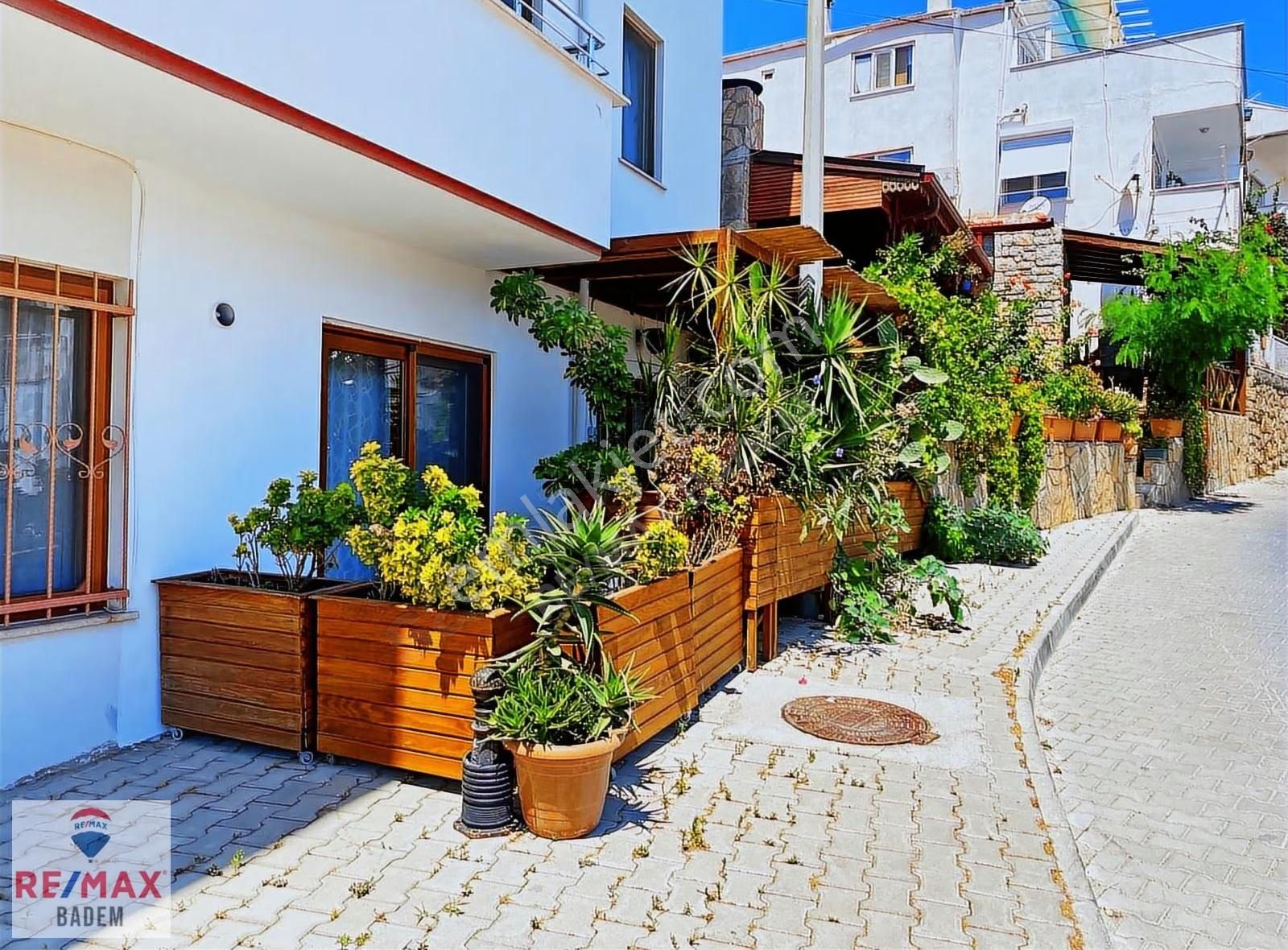 Datça Merkezde 2+1 Satılık Giriş Kat Daire Taşlık Plajına 150 Mt - Görsel 8