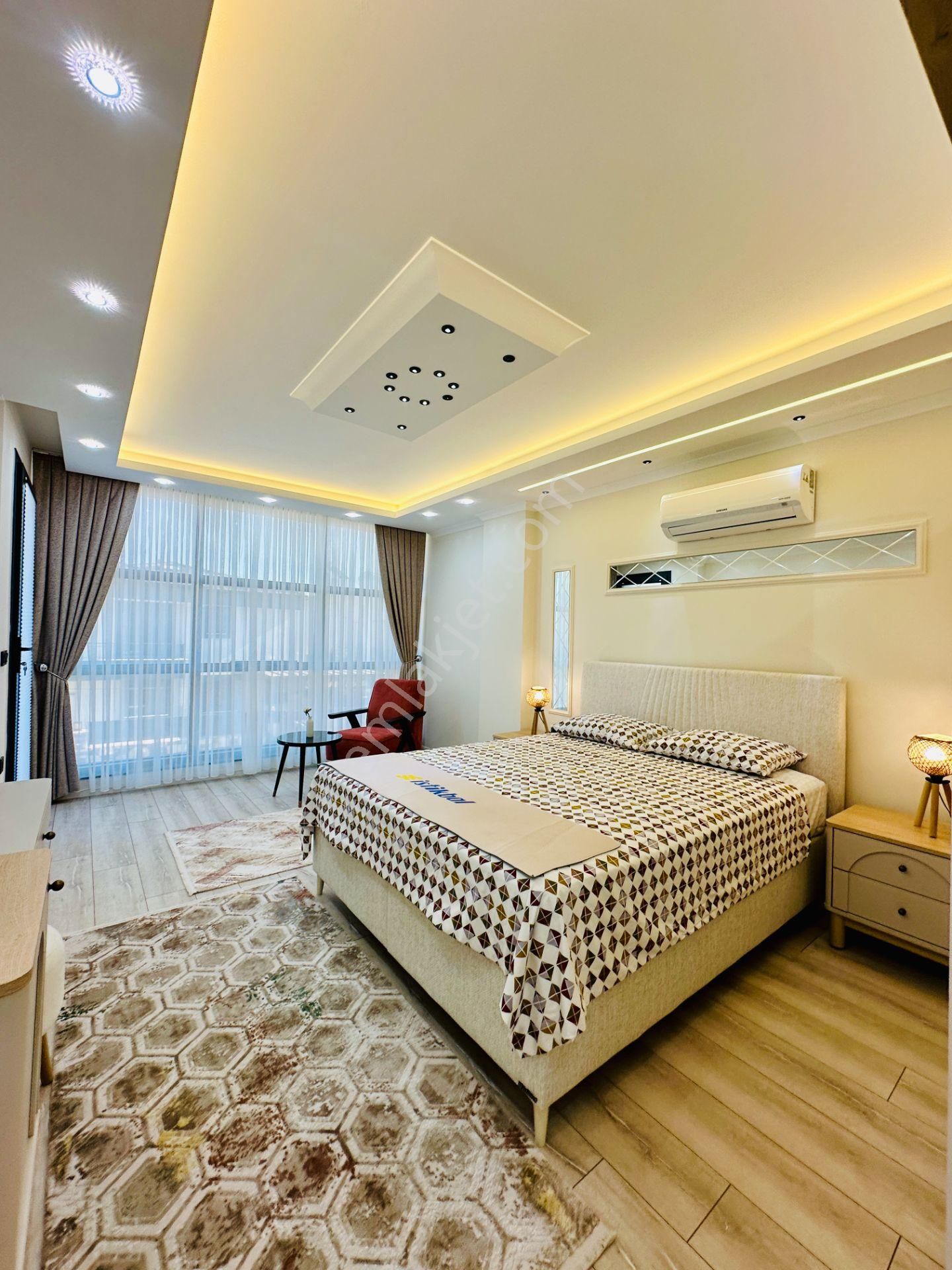 Villacı Onur'dan Altınkumda Satılık Köşebaşı 5+1 Ayrı Mutfaklı Full Eşyalı Lüx Villa - Görsel 22