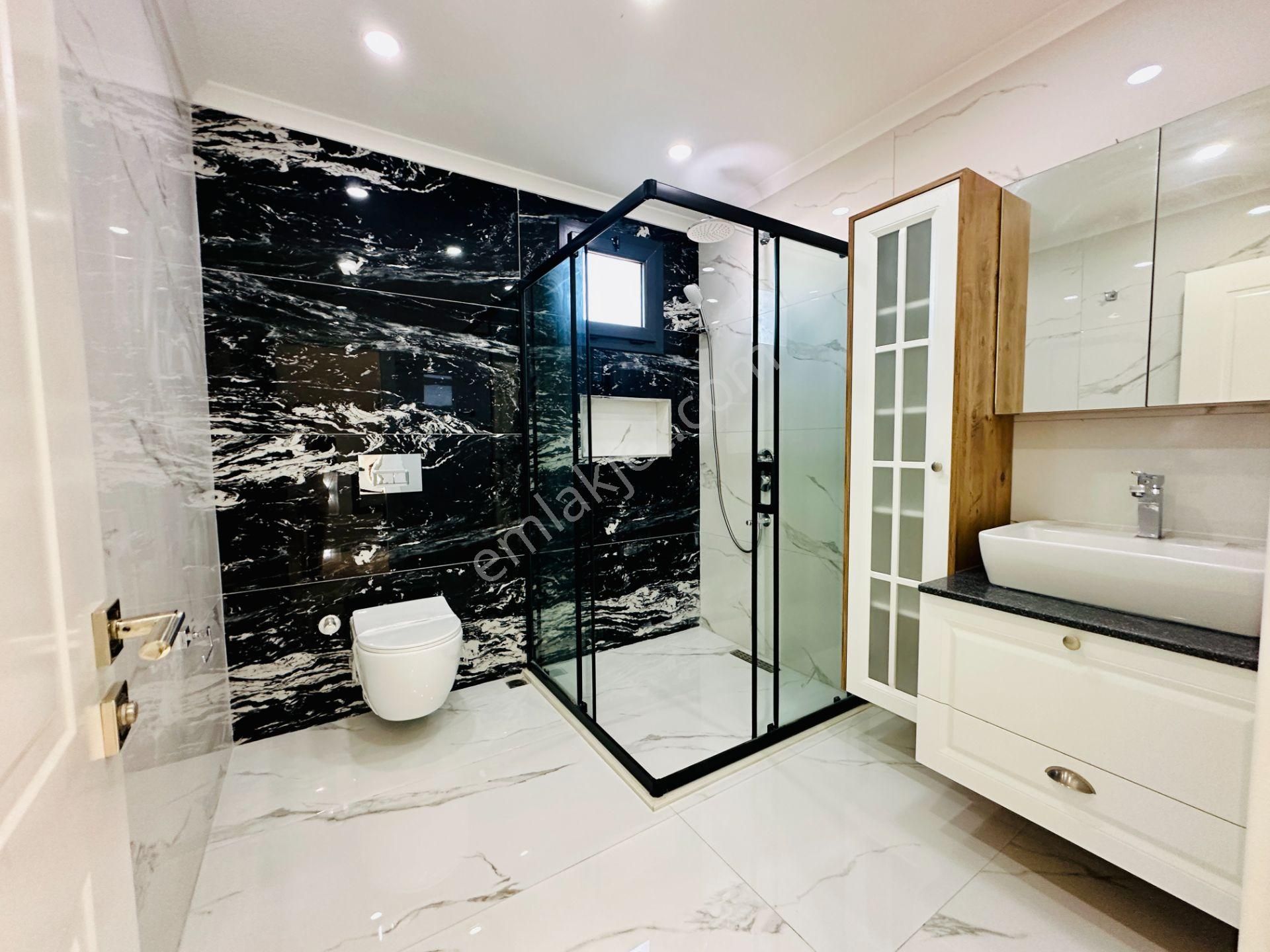 Villacı Onur'dan Altınkumda Satılık Köşebaşı 5+1 Ayrı Mutfaklı Full Eşyalı Lüx Villa - Görsel 26