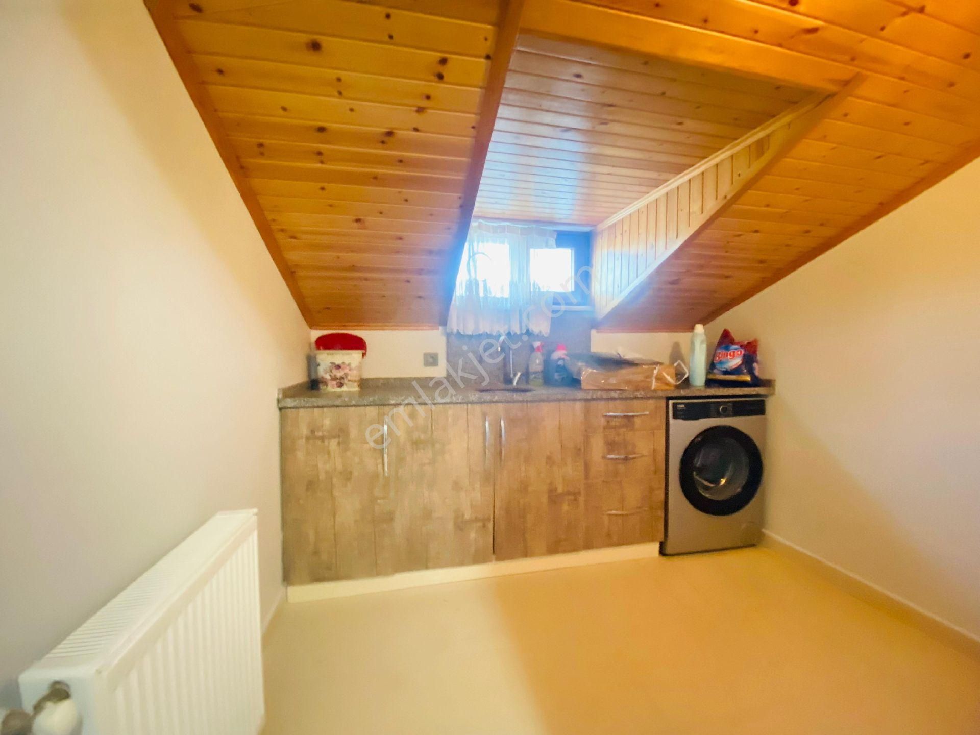 Adil Mah. 5+2 İskanlı Mükemmel Konumda Çatı Dubleks - Görsel 31