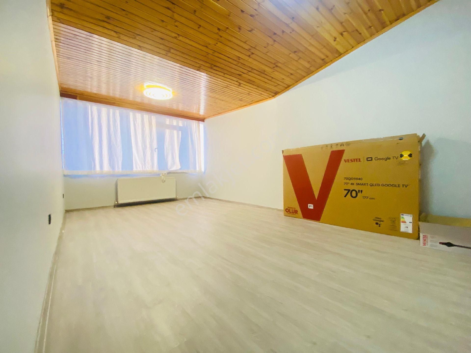 Adil Mah. 5+2 İskanlı Mükemmel Konumda Çatı Dubleks - Görsel 34