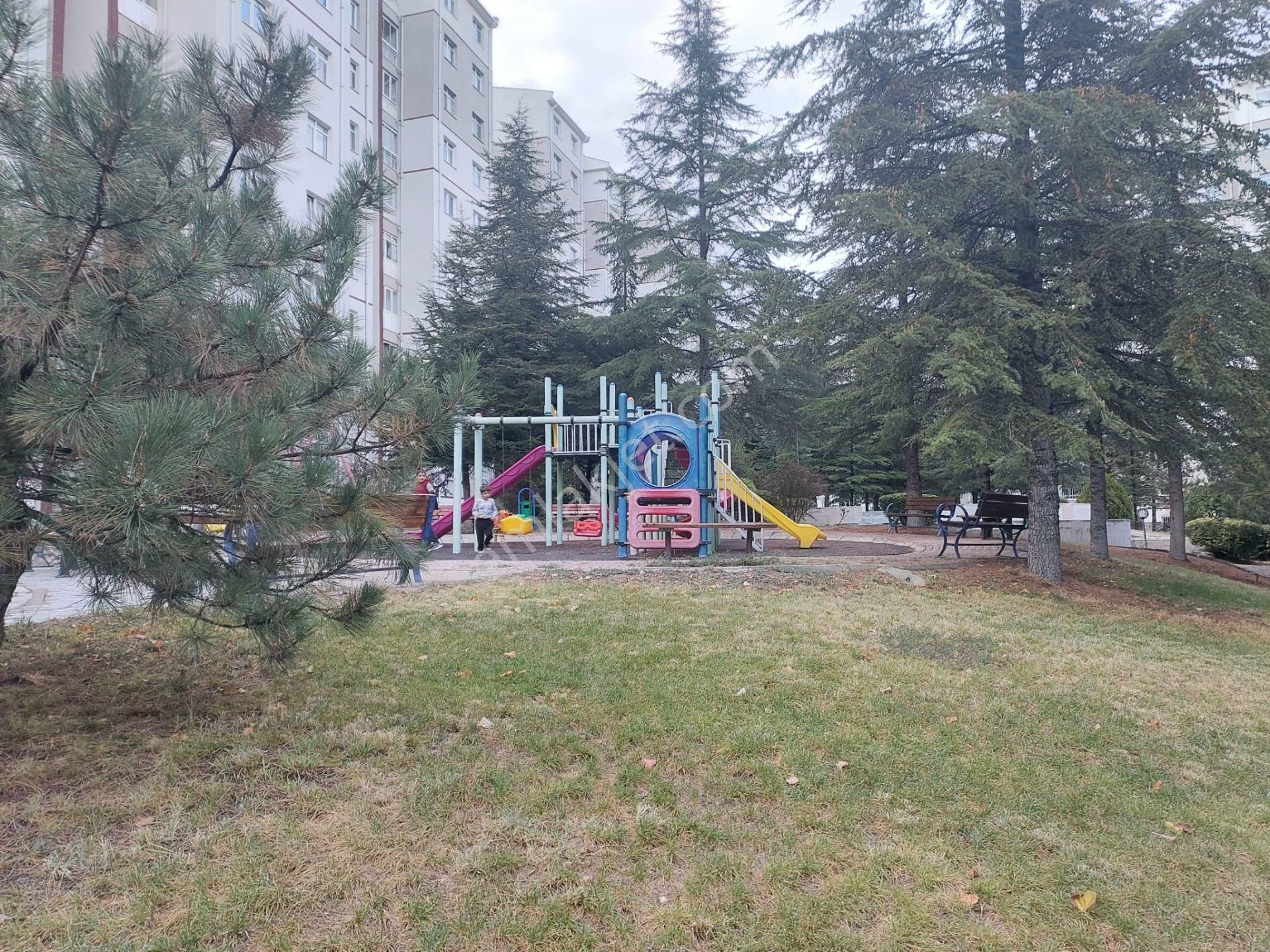 Taşınmaya Hazır, Yeni Tadilatlı, Asansörlü, Önü Açık, Daire!! - Görsel 30