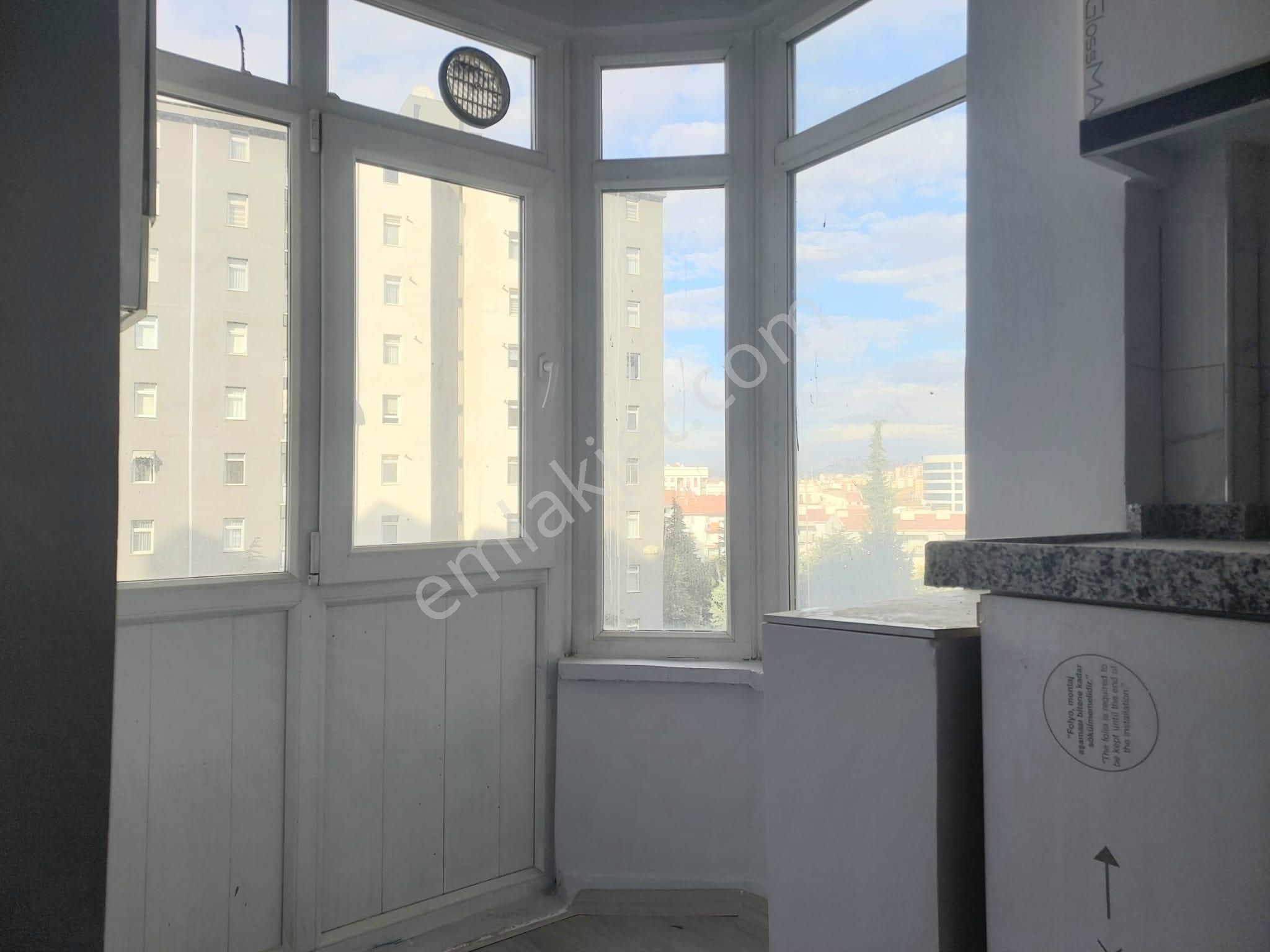 Taşınmaya Hazır, Yeni Tadilatlı, Asansörlü, Önü Açık, Daire!! - Görsel 25