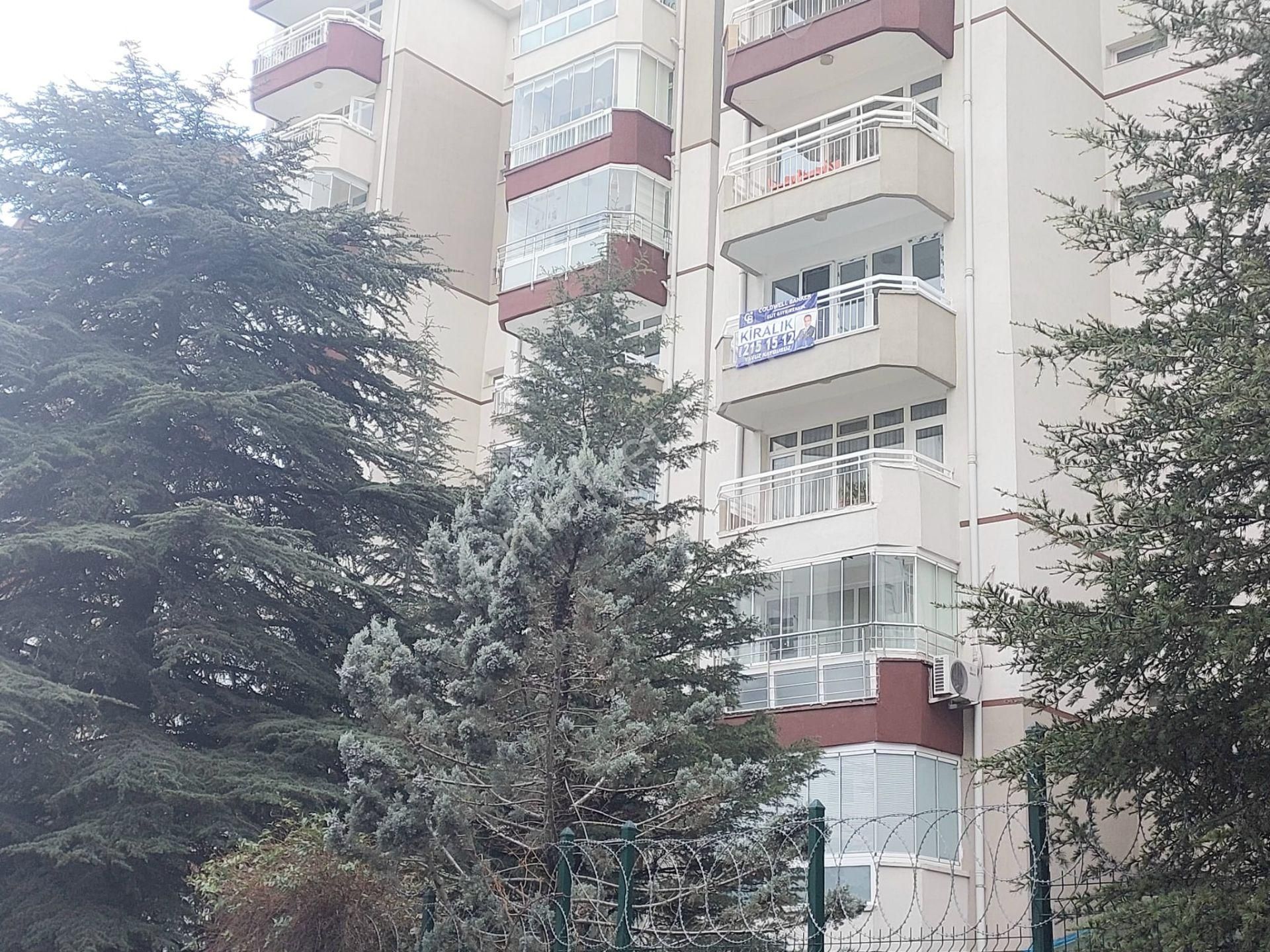 Taşınmaya Hazır, Yeni Tadilatlı, Asansörlü, Önü Açık, Daire!! - Görsel 2