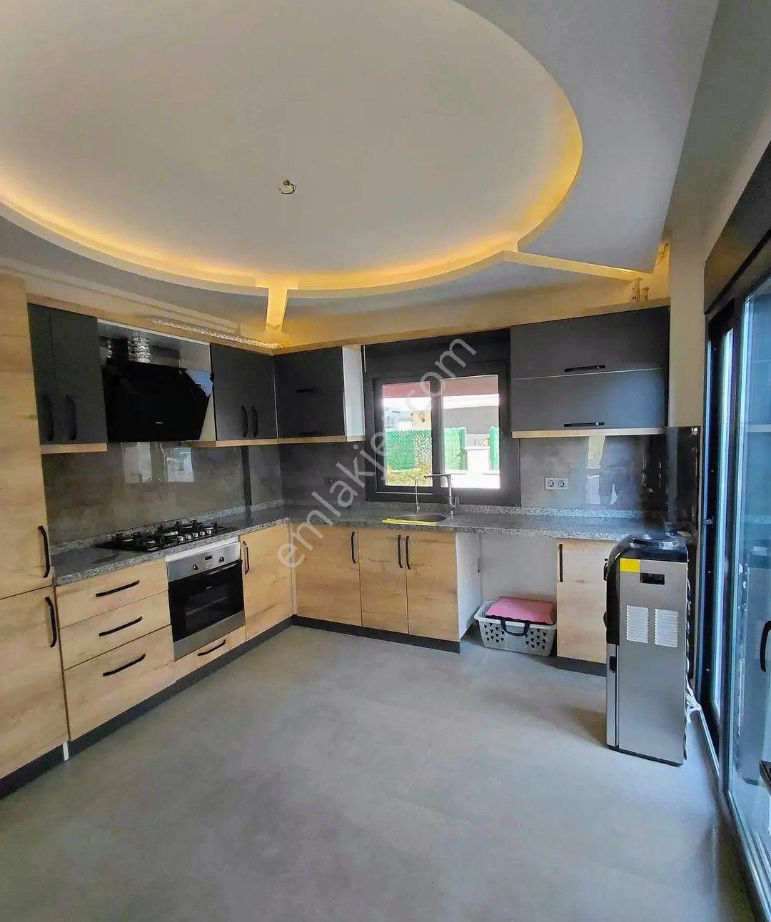 💥💥 Didim'de Fırsat 4+1 Villa 💥 Ön Cephe + Ayrı Mutfak ✅ Fiyatı: 9.000.000 Tl✅ - Görsel 3