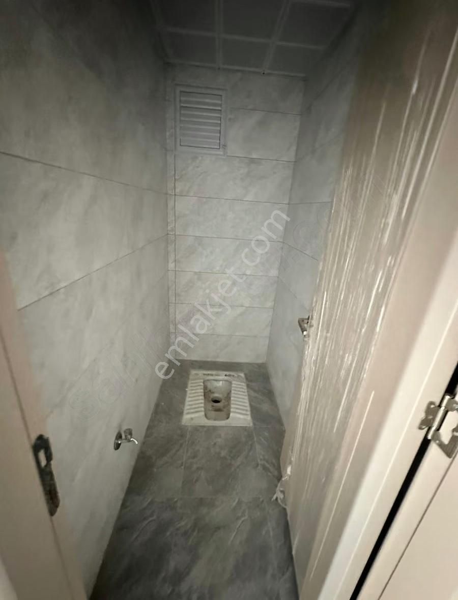 İstasyon - Tepe Mevkiinde Lüks 3+1 Daire - Görsel 7