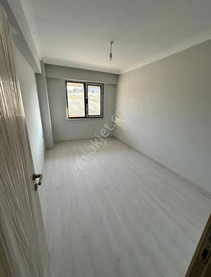 İstasyon - Tepe Mevkiinde Lüks 3+1 Daire - Görsel 4