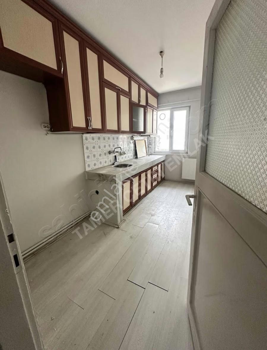 Çarşı Merkezde Kiralık - Görsel 2