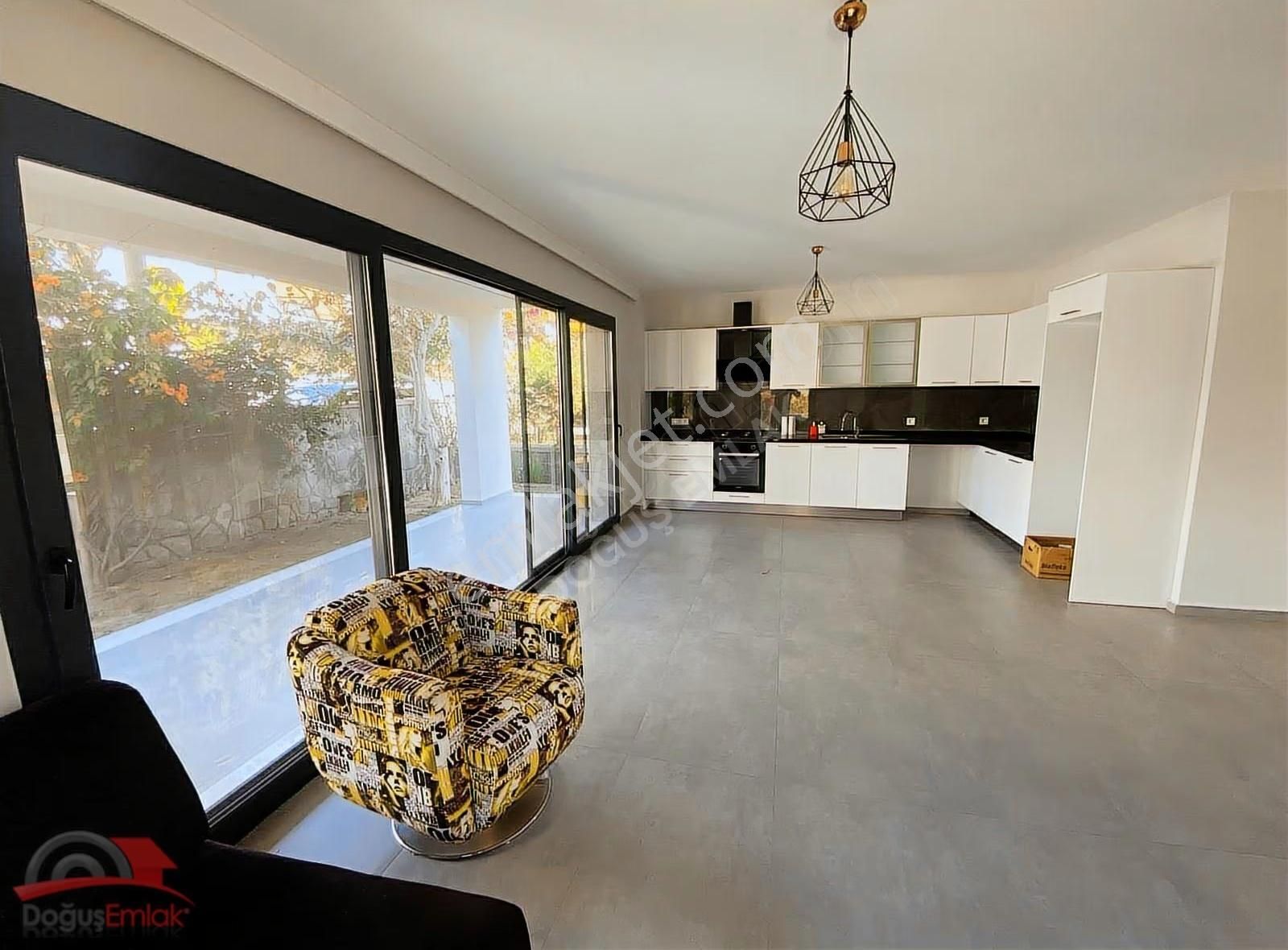 Doğuş Emlak'tan Denize 50 Metre 3+1 Kiralık Bahçe Katı Daire - Görsel 23