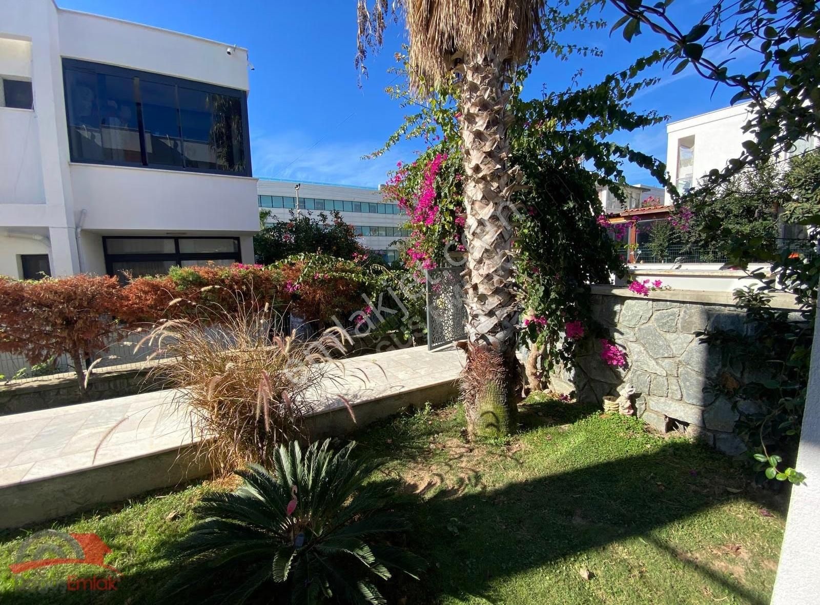 Doğuş Emlak'tan Denize 50 Metre 3+1 Kiralık Bahçe Katı Daire - Görsel 4