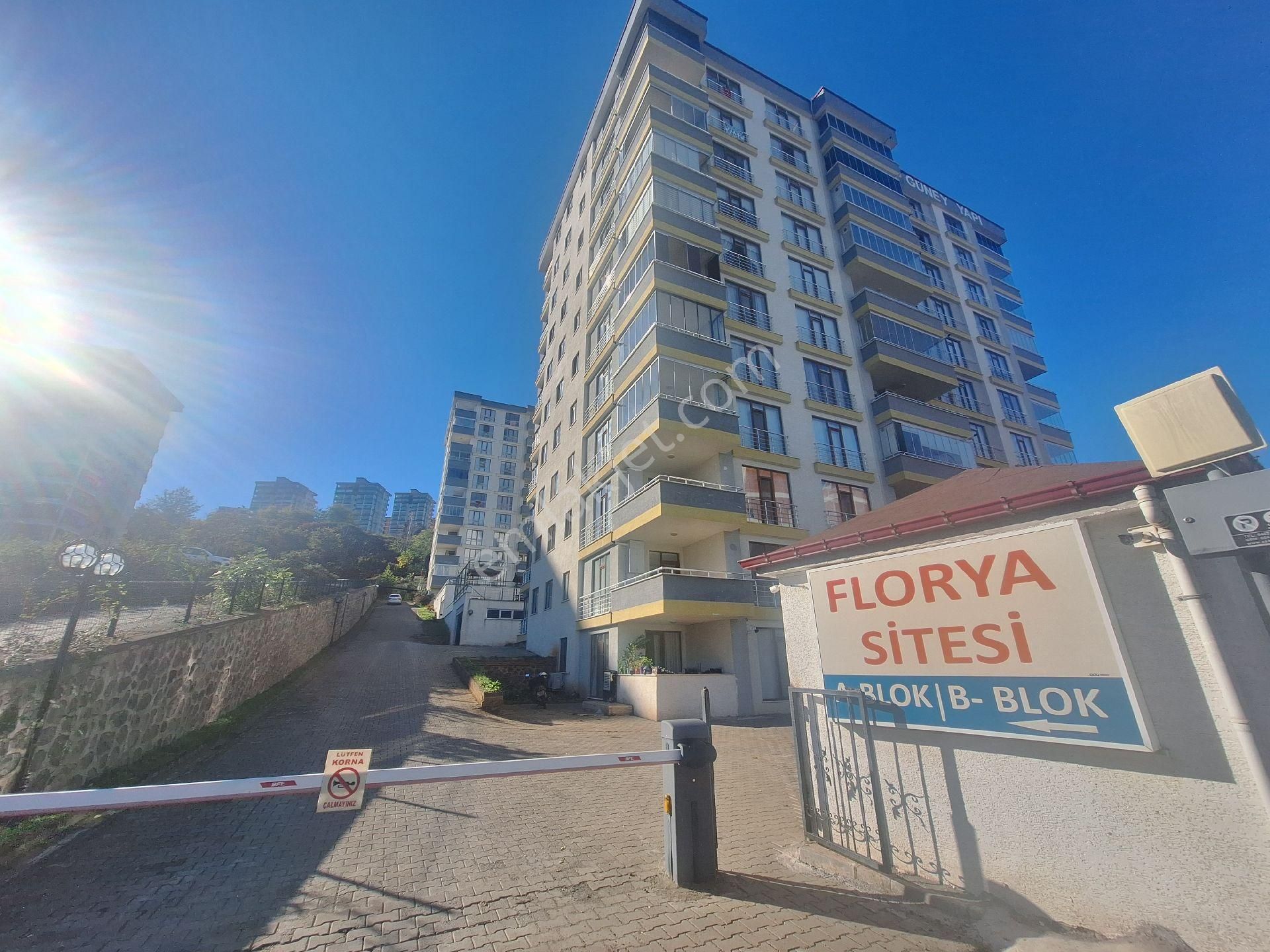 Yalıncak'ta Florya Sitesinde Kiralık Daire - Görsel 3