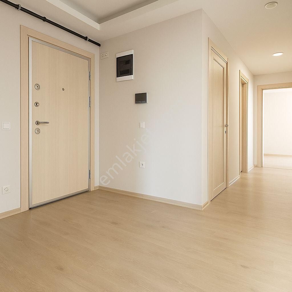 Yalıncak'ta Florya Sitesinde Kiralık Daire - Görsel 18