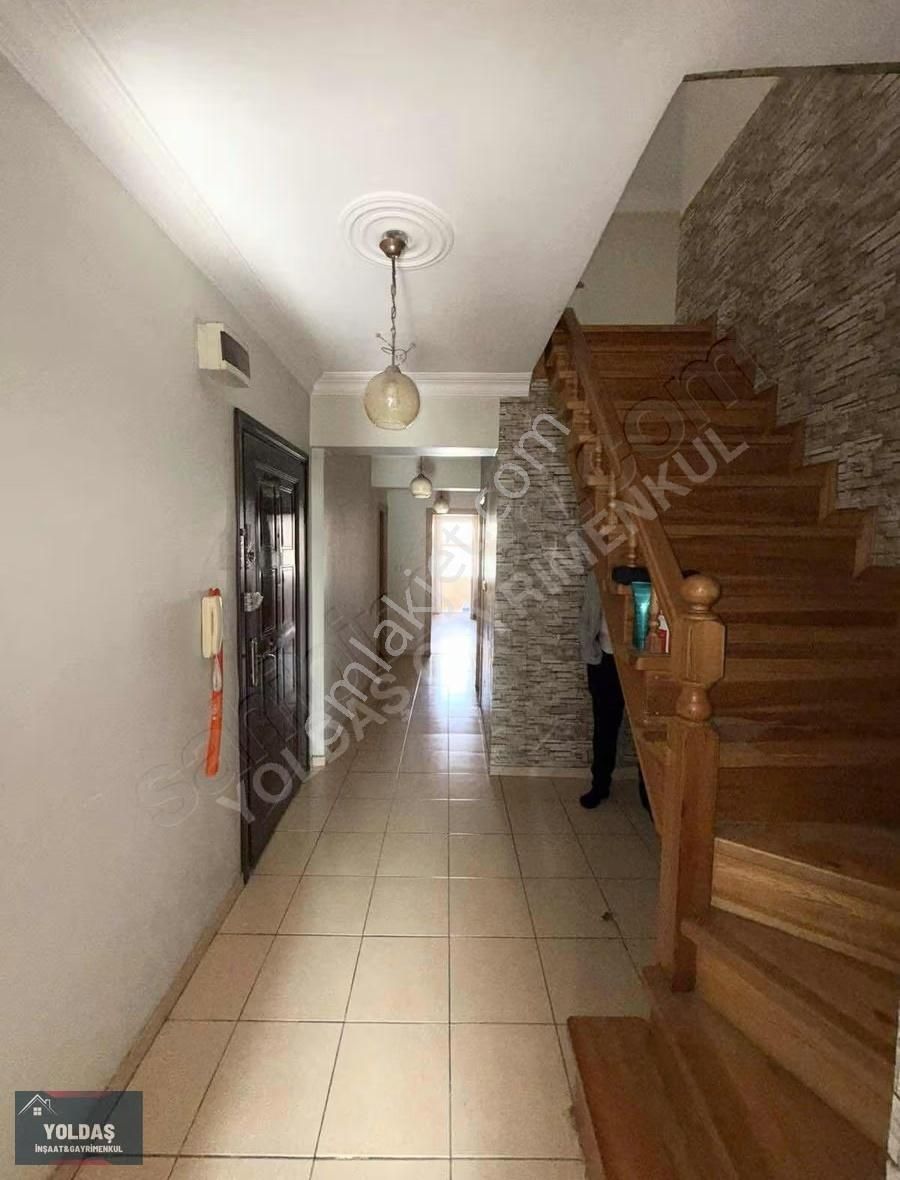 Yoldaş İnş Satılık 5+1 297 M2 Asansörlü Otoparklı Dublex - Görsel 6