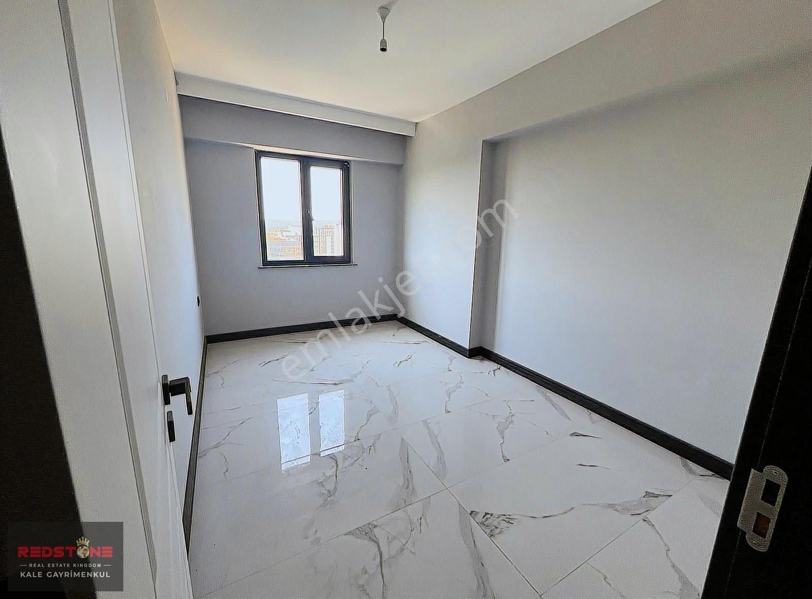 Çanakkale Esenler De Geniş Lüks 3+1 Daire - Görsel 10