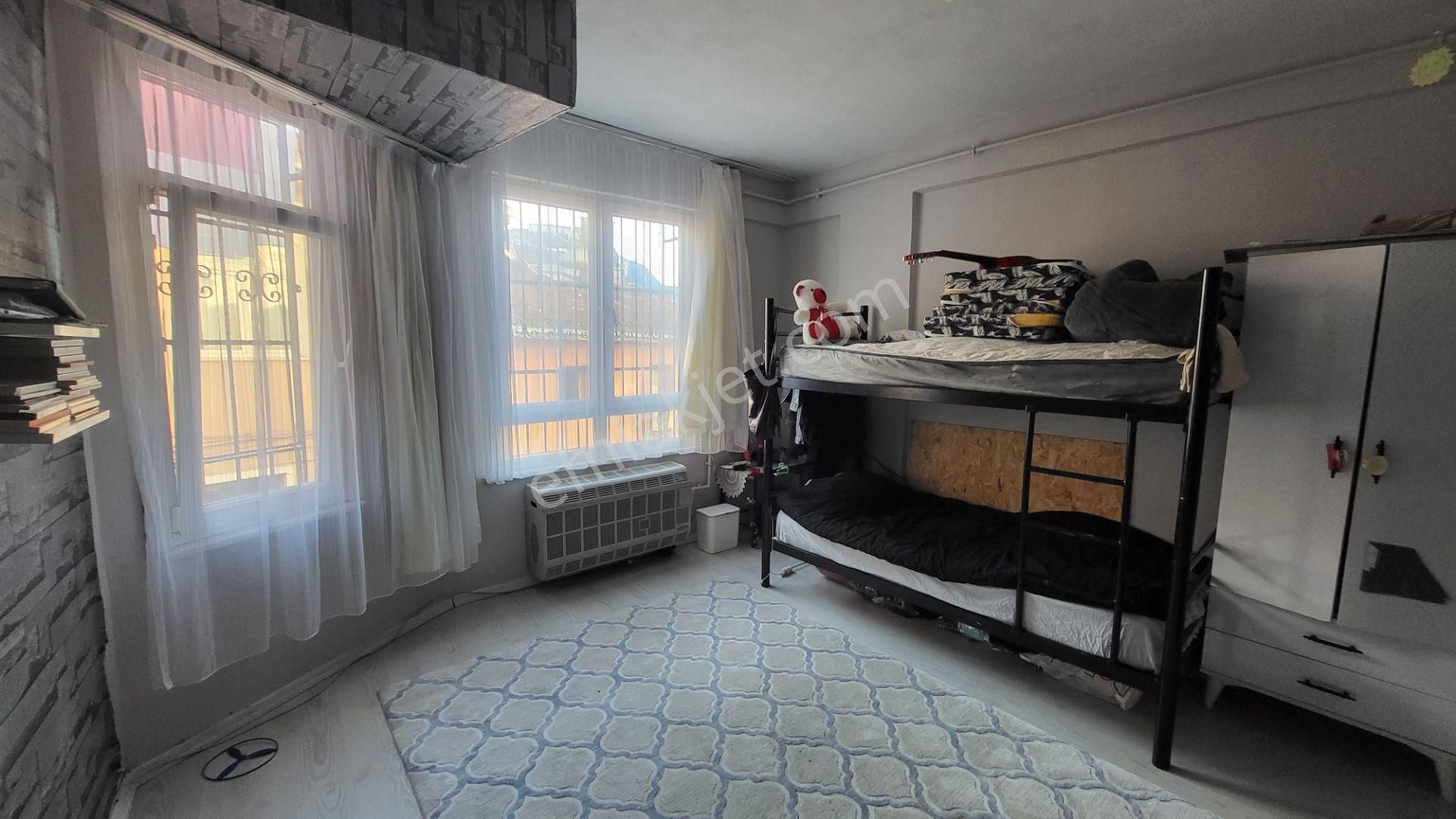 Fatih Derviş Ali Mah. Satılık Müstakil Komple Bina 4 Katlı - Görsel 23