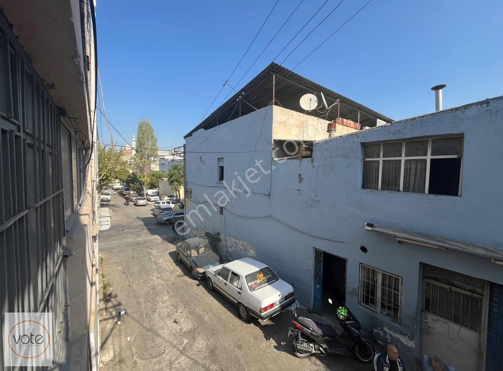 Karabağlar Sanayide Caddeye 20mt Kiralık Komple Dükkan - Görsel 6