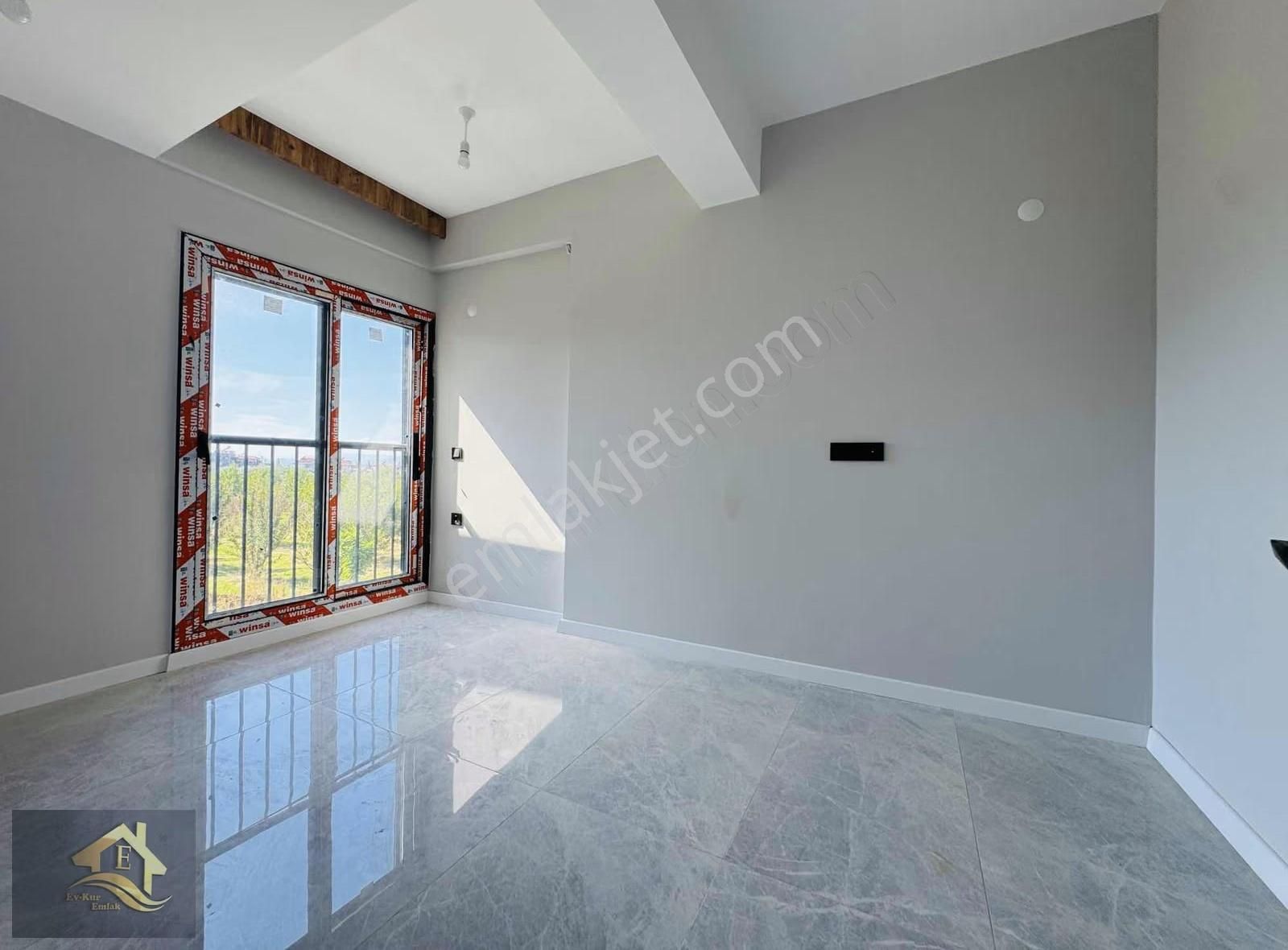 Kuşadası Davutlar'da Tek Müstakil Özel Havuzlu 3+1 Villa - Görsel 15