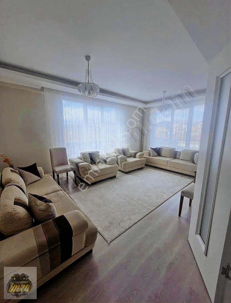 İmza Emlaktan Fatih Mahallesinde Asansörlü Daire - Görsel 5