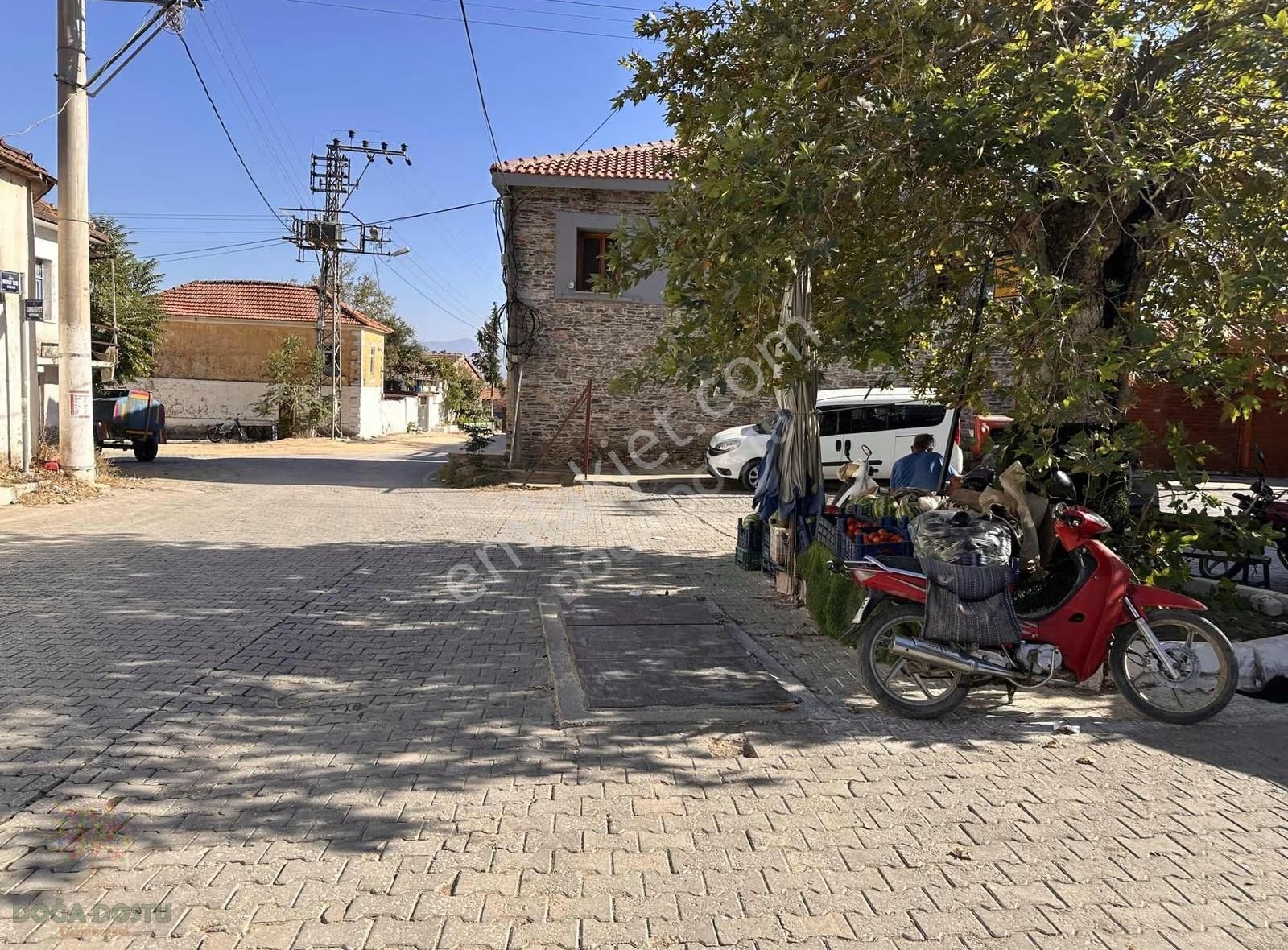 Doğa Dostu'ndan Bayındır Yakapınar Köy Merkezinde 2232 M2 Bahçe - Görsel 30