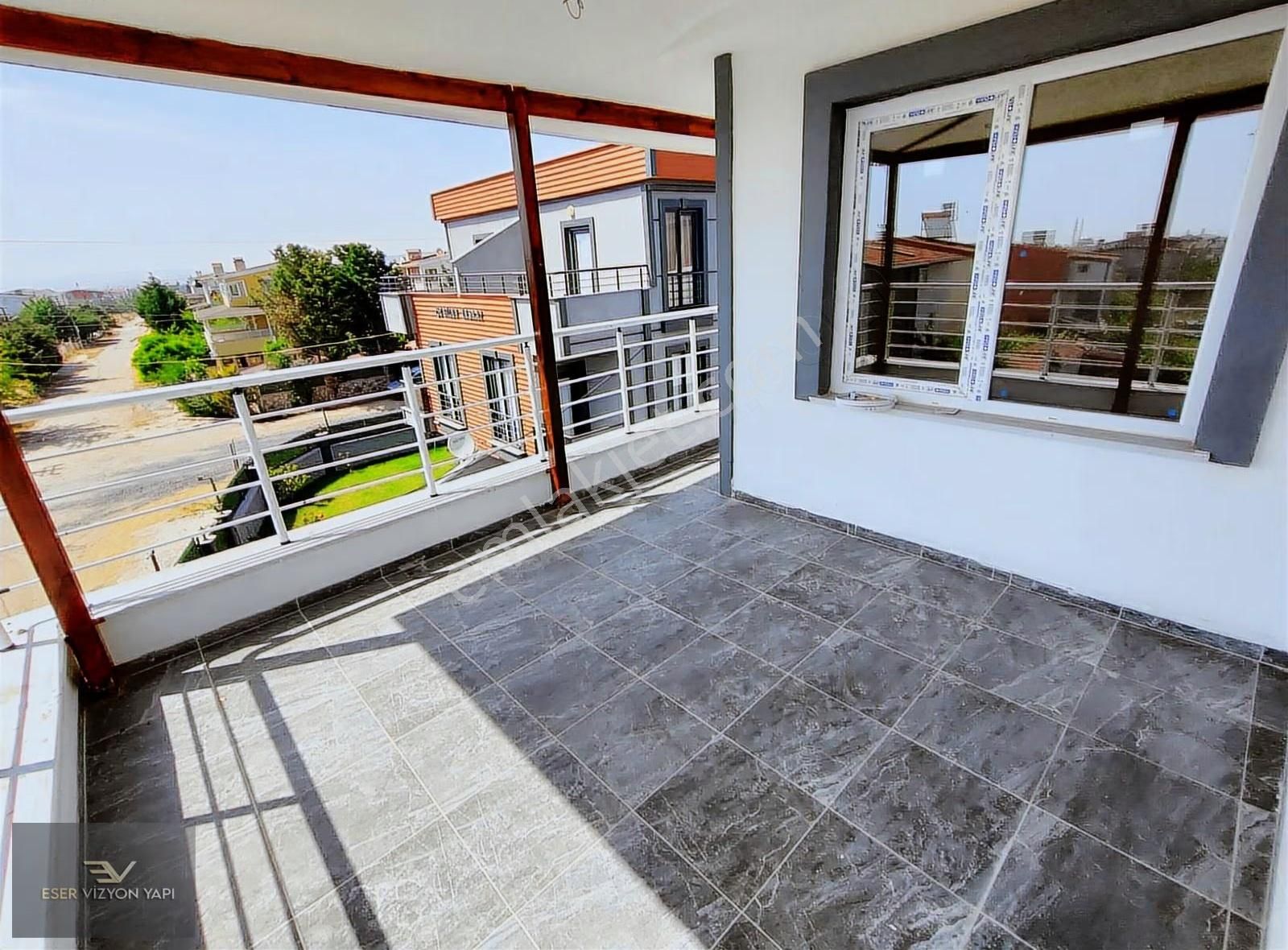 #eser Vizyon# İskanlı Teraslı Lüks Merkezi Konumda Bahçeli Villa - Görsel 4