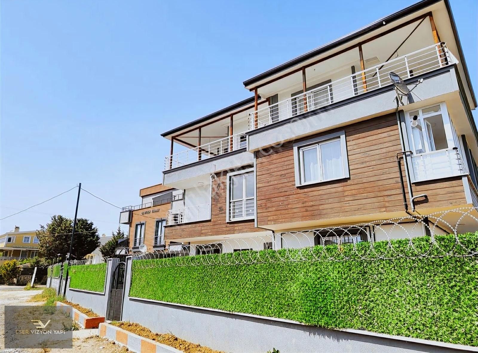 #eser Vizyon# İskanlı Teraslı Lüks Merkezi Konumda Bahçeli Villa - Görsel 33