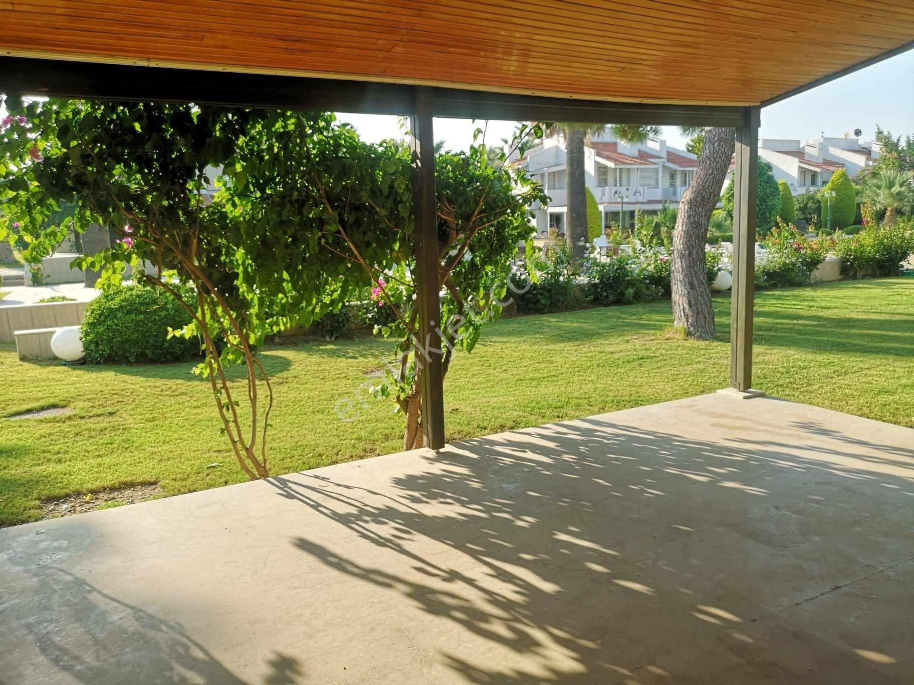 Ilıca Denize Düzayak 250m Havuzlu Sitede 4+1 Dubleks Villa - Görsel 12