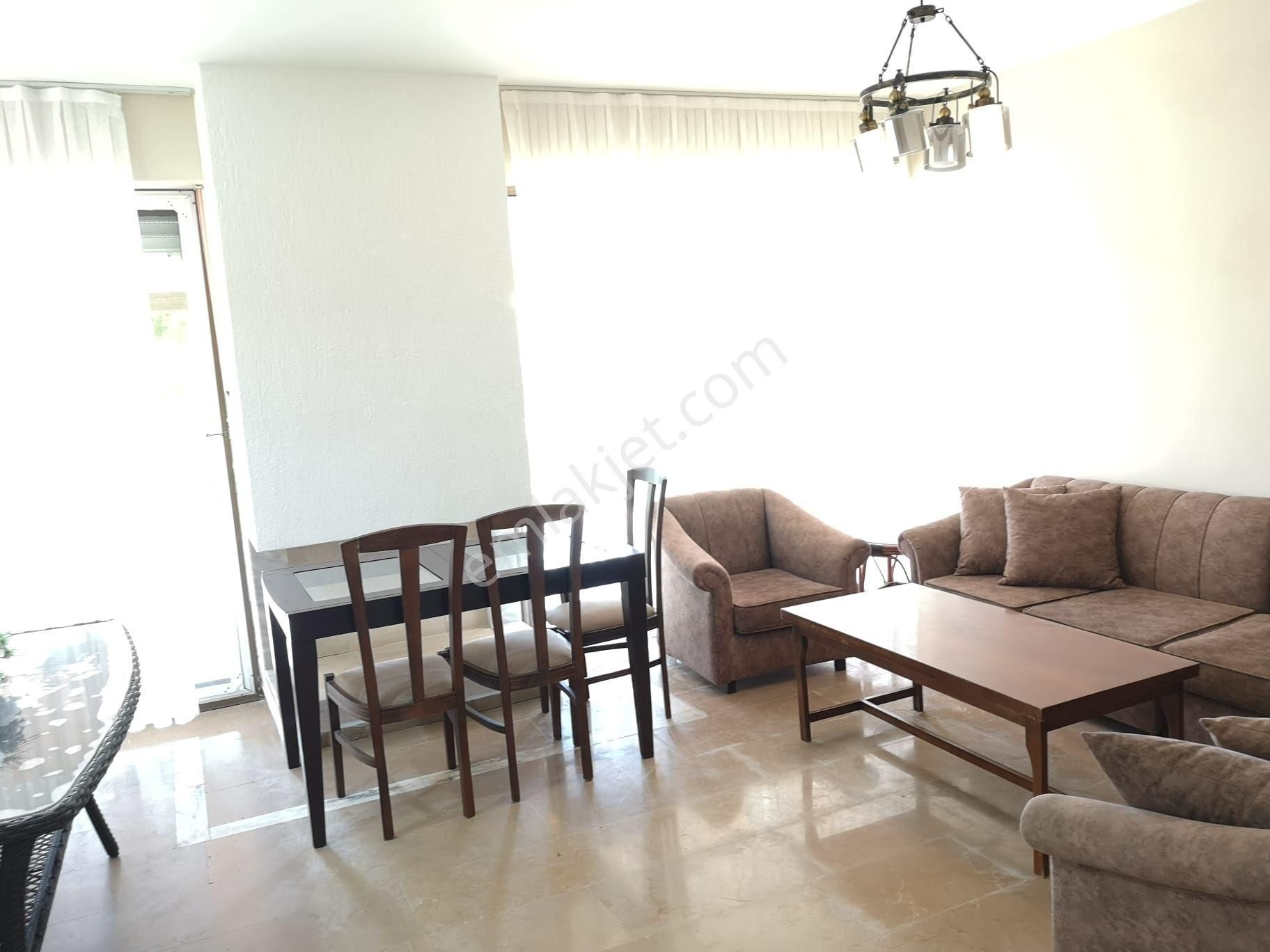 Ilıca Denize Düzayak 250m Havuzlu Sitede 4+1 Dubleks Villa - Görsel 4