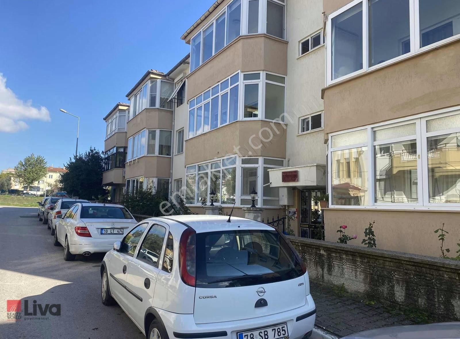 Liva Dan Bahçelievler Mahallesinde Diş Hastanesi Yakını 3+1 - Görsel 19