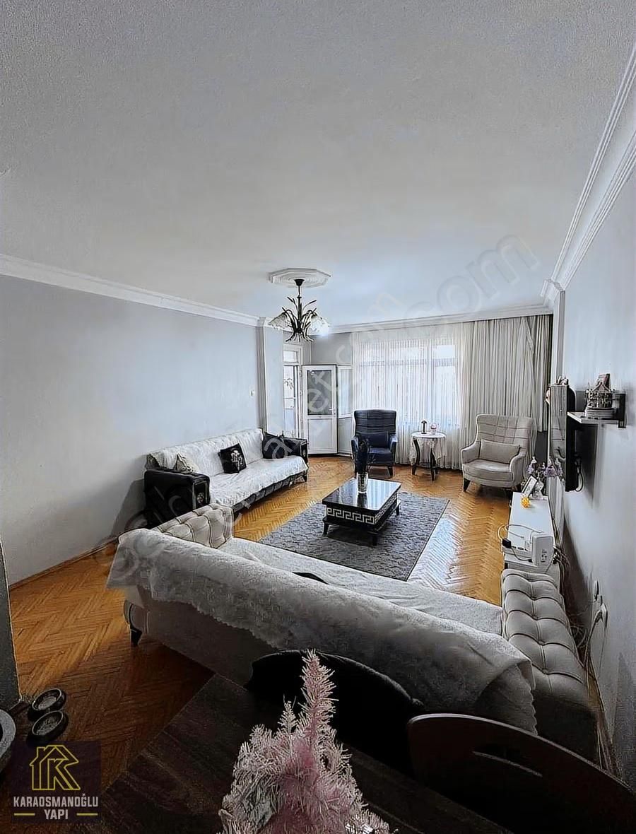 Veliefendide Satılık Krediye Uygun Asansörlü 130 M 3+1 - Görsel 23