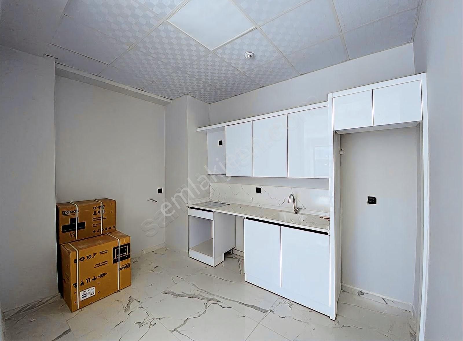 Güvenevler Mah'de Afm Plazada 90 M² Satılık Sıfır Büro&ofis - Görsel 29