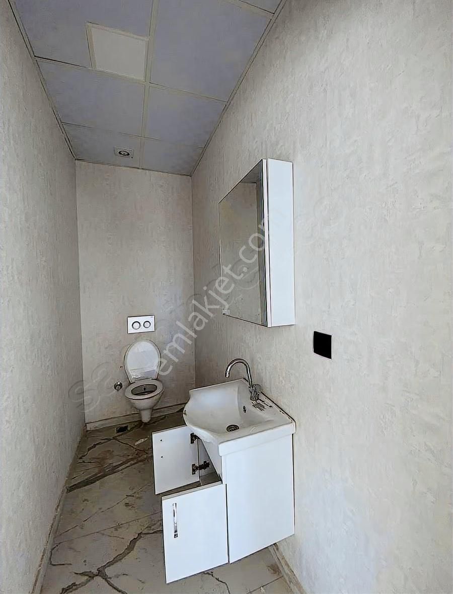 Güvenevler Mah'de Afm Plazada 90 M² Satılık Sıfır Büro&ofis - Görsel 26