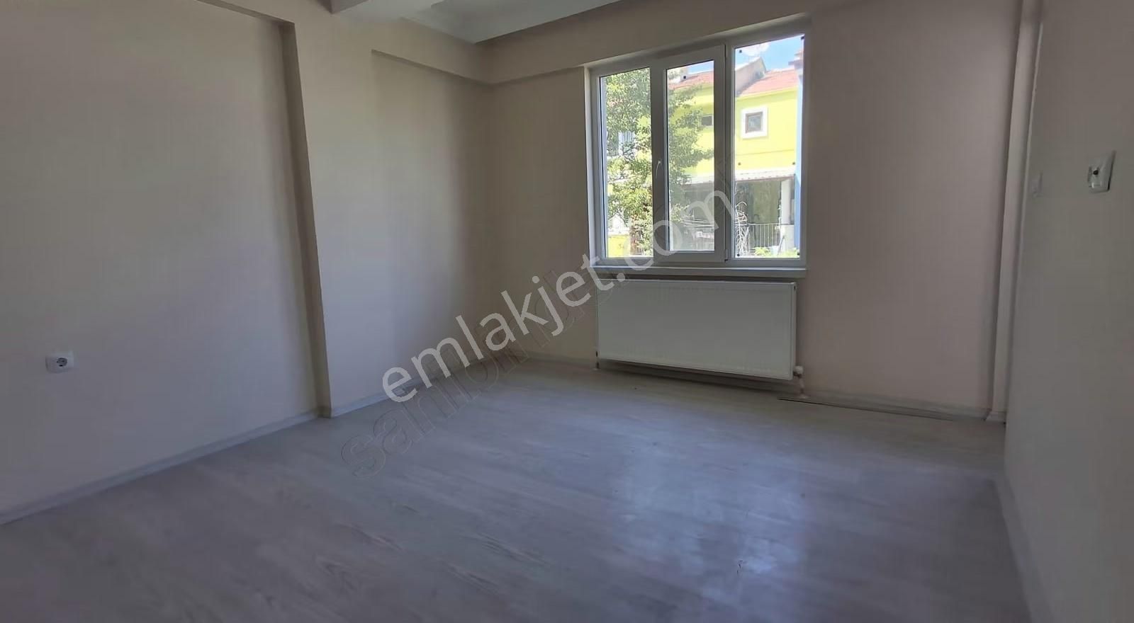 Satılık 4+1 Lüks Daire Selçuklu Uydukent Bahçeli Kilerli Yeni - Görsel 3